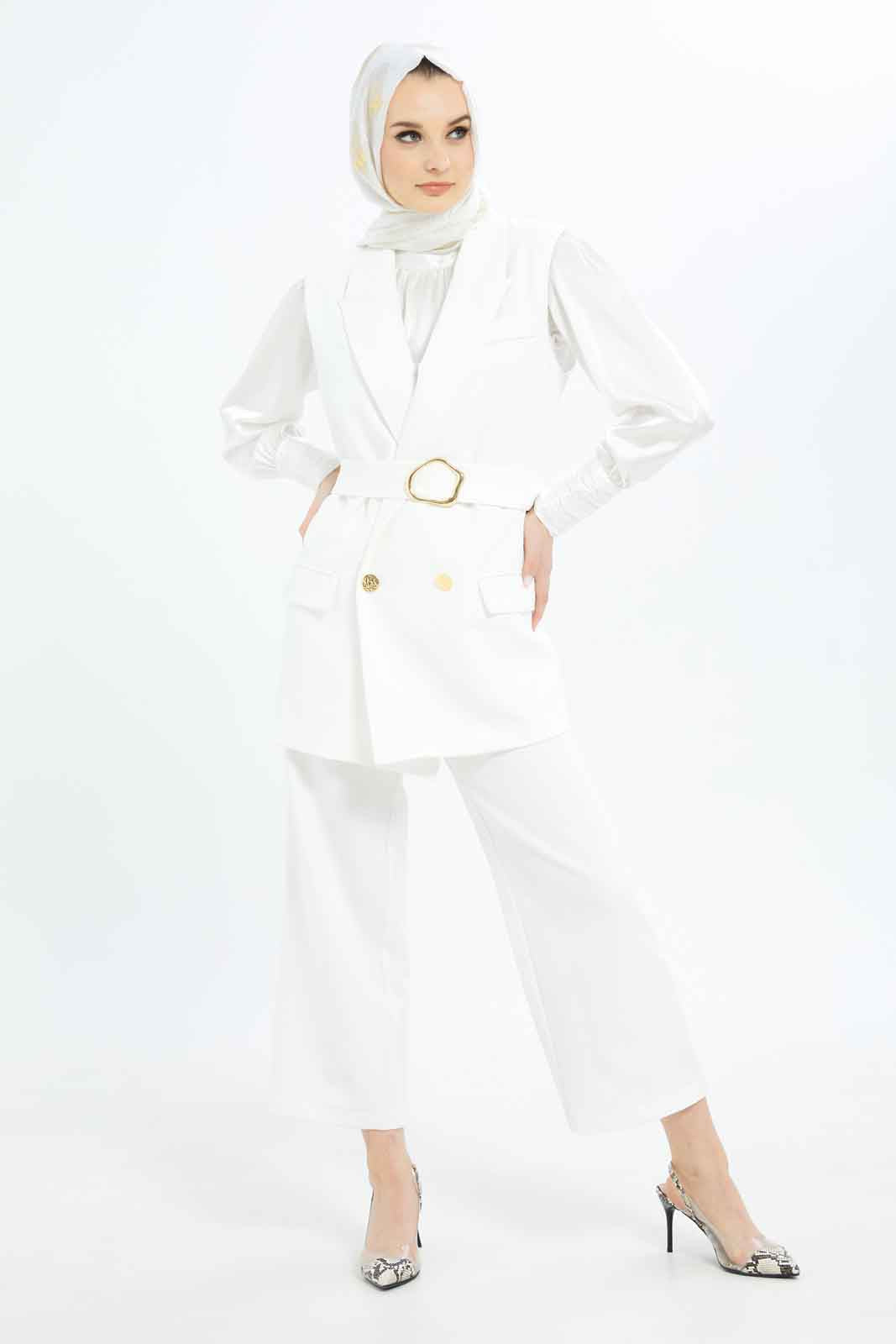 Redtag-Women-Sleeveless-Belted-Tailored-Jacket-Category:Jackets,-Colour:White,-Deals:New-In,-Dept:Ladieswear,-Filter:Women's-Clothing,-LMC,-New-In-Women-APL,-Non-Sale,-S23B,-Section:Women,-Women-Jackets--