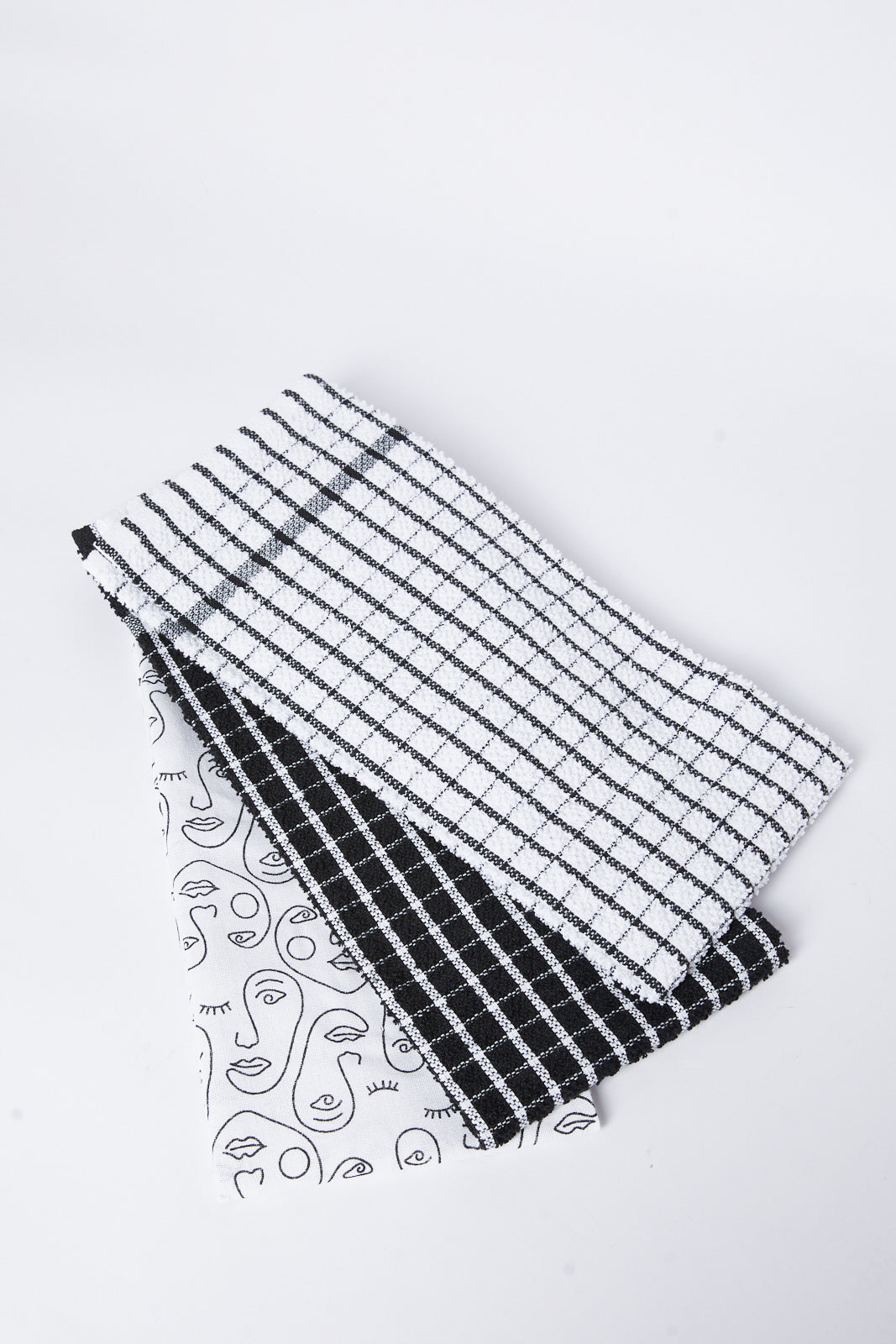 Redtag-Black-Kitchen-Towel-Set-(3-Piece)-Category:Towels,-Colour:Black,-Deals:New-In,-Filter:Home-Dining,-HMW-DIN-Kitchen-Accessories,-New-In-HMW-DIN,-Non-Sale,-S23B,-Section:Homewares-Home-Dining-