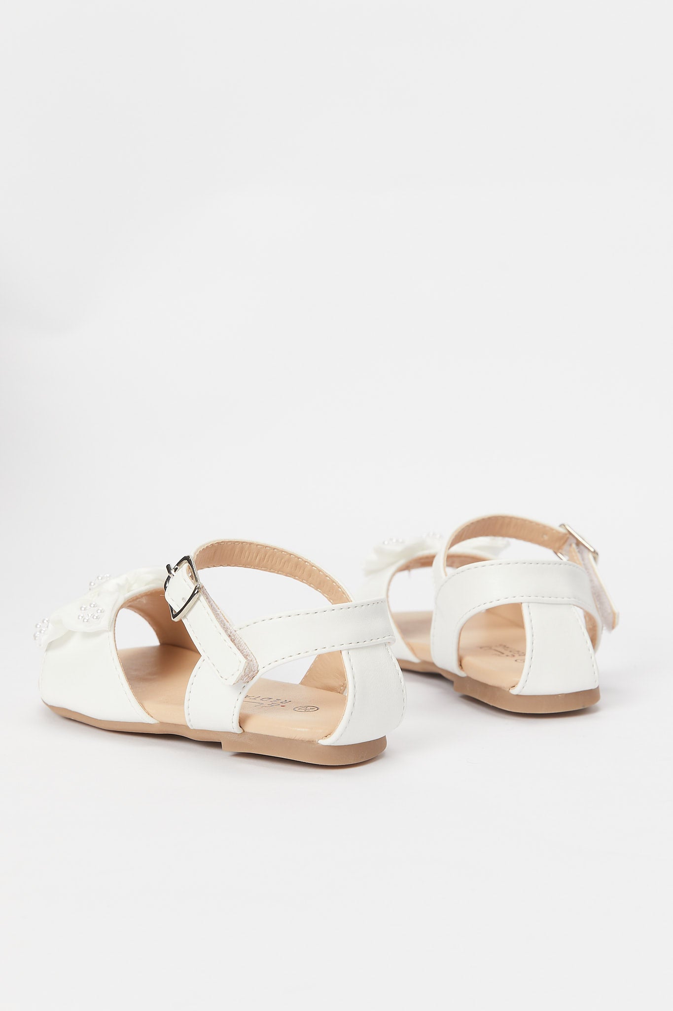 Redtag-White-Bow-Trimm-Sandal(-Repeat-)-Category:Shoes,-Colour:White,-Deals:New-In,-Filter:Girls-Footwear-(1-to-3-Yrs),-H1:FOO,-H2:ING,-H3:SHO,-H4:CAH,-ING-Shoes,-N/A,-New-In-ING-FOO,-Non-Sale,-S23B,-Season:S23B,-Section:Girls-(0-to-14Yrs)-Infant-Girls-1 to 3 Years