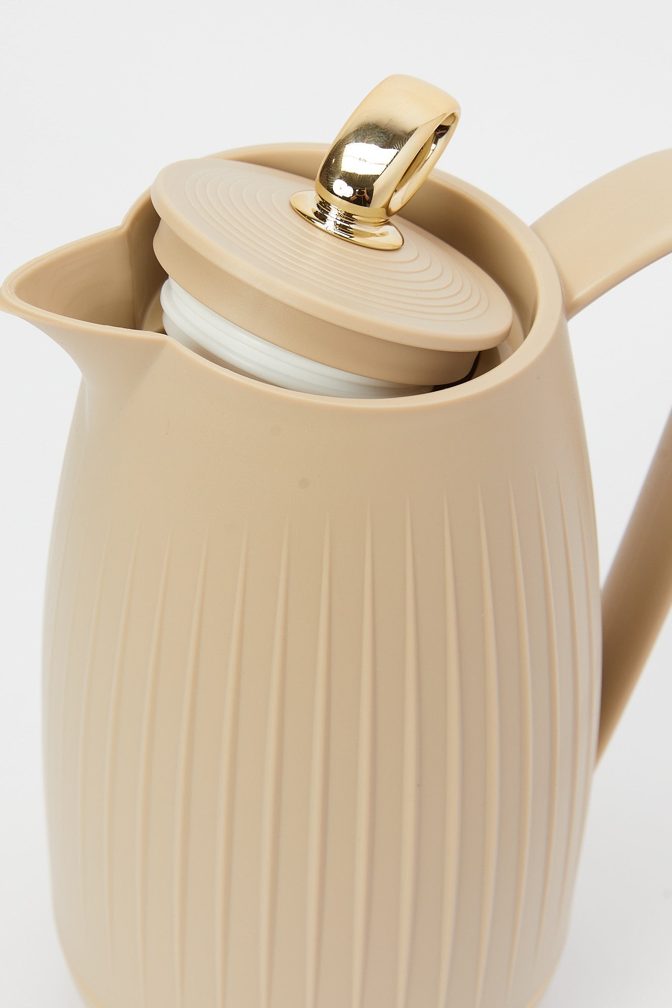 Redtag-Brown-Vaccum-Flask-Category:Storage,-Colour:Brown,-Deals:New-In,-Filter:Home-Dining,-H1:HMW,-H2:DIN,-H3:STO,-H4:STG,-HMW-DIN-Storage,-New-In-HMW-DIN,-Non-Sale,-Promo:RIVA,-RMD,-S23B,-Season:S23B,-Section:Homewares,-Style:FLASK-Home-Dining-