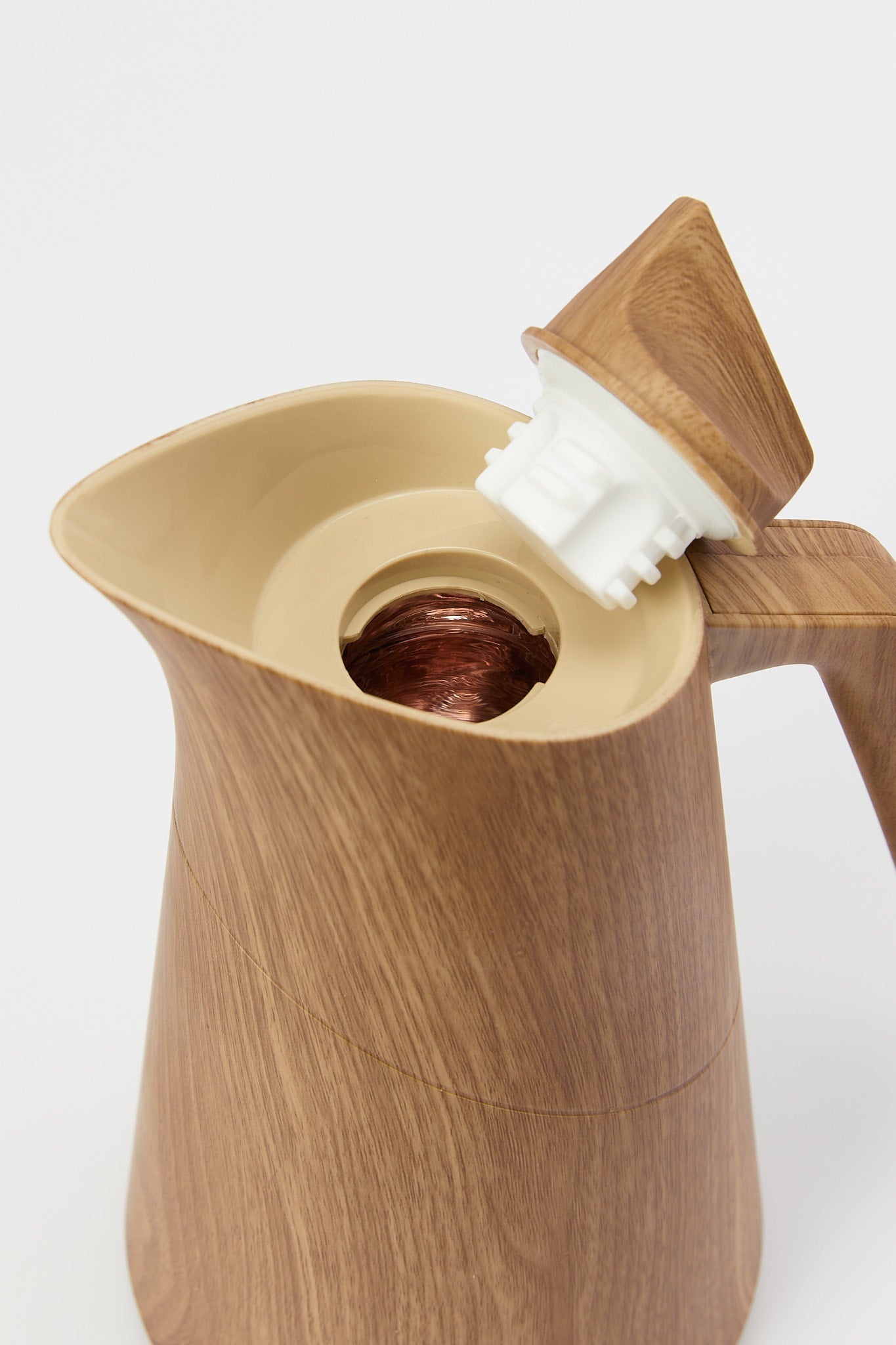 Redtag-Brown-Vaccum-Flask-Category:Storage,-Colour:Brown,-Deals:New-In,-Filter:Home-Dining,-H1:HMW,-H2:DIN,-H3:STO,-H4:STG,-HMW-DIN-Storage,-New-In-HMW-DIN,-Non-Sale,-Promo:RIVA,-RMD,-S23B,-Season:S23B,-Section:Homewares,-Style:FLASK-Home-Dining-