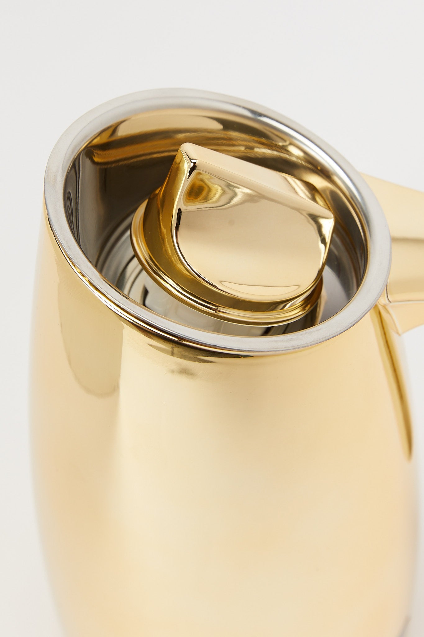 Redtag-Gold-Vaccum-Flask-Category:Storage,-Colour:Gold,-Deals:New-In,-Filter:Home-Dining,-H1:HMW,-H2:DIN,-H3:STO,-H4:STG,-HMW-DIN-Storage,-New-In-HMW-DIN,-Non-Sale,-Promo:JULIETTE,-RMD,-S23B,-Season:S23B,-Section:Homewares,-Style:FLASK-Home-Dining-