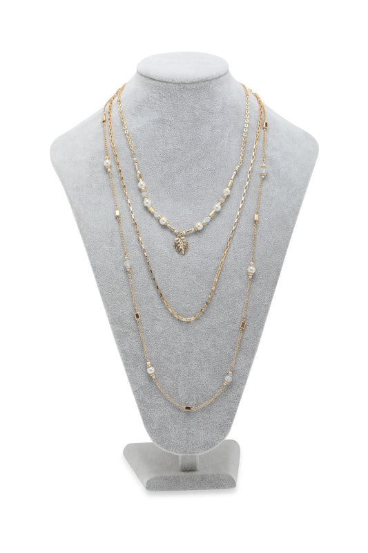 Redtag-Gold--Pearl
Multilayered-Necklace-Category:Jewellery,-Colour:Gold,-Filter:Women's-Accessories,-LEC-Jewellery,-New-In,-New-In-Women-ACC,-Non-Sale,-S23A,-Section:Women-Women-