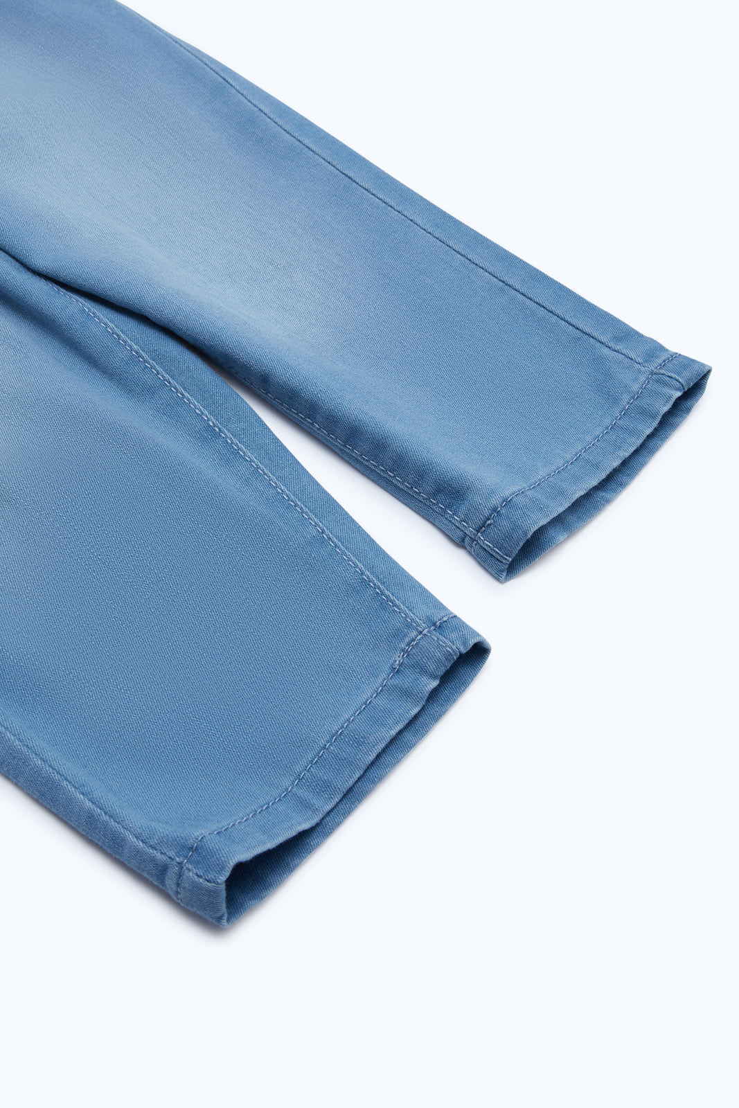 Redtag-Girls-Blue-Knit-Papaerbag-Jeans-Category:Jeans,-Colour:Blue,-Deals:2-FOR-69,-Deals:New-In,-Dept:Girls,-Filter:Infant-Girls-(3-to-24-Mths),-H1:KWR,-H2:ING,-H3:DNB,-H4:JNS,-ING-Jeans,-New-In-ING-APL,-Non-Sale,-S23B,-Season:S23B,-Section:Girls-(0-to-14Yrs)-Infant-Girls-3 to 24 Months