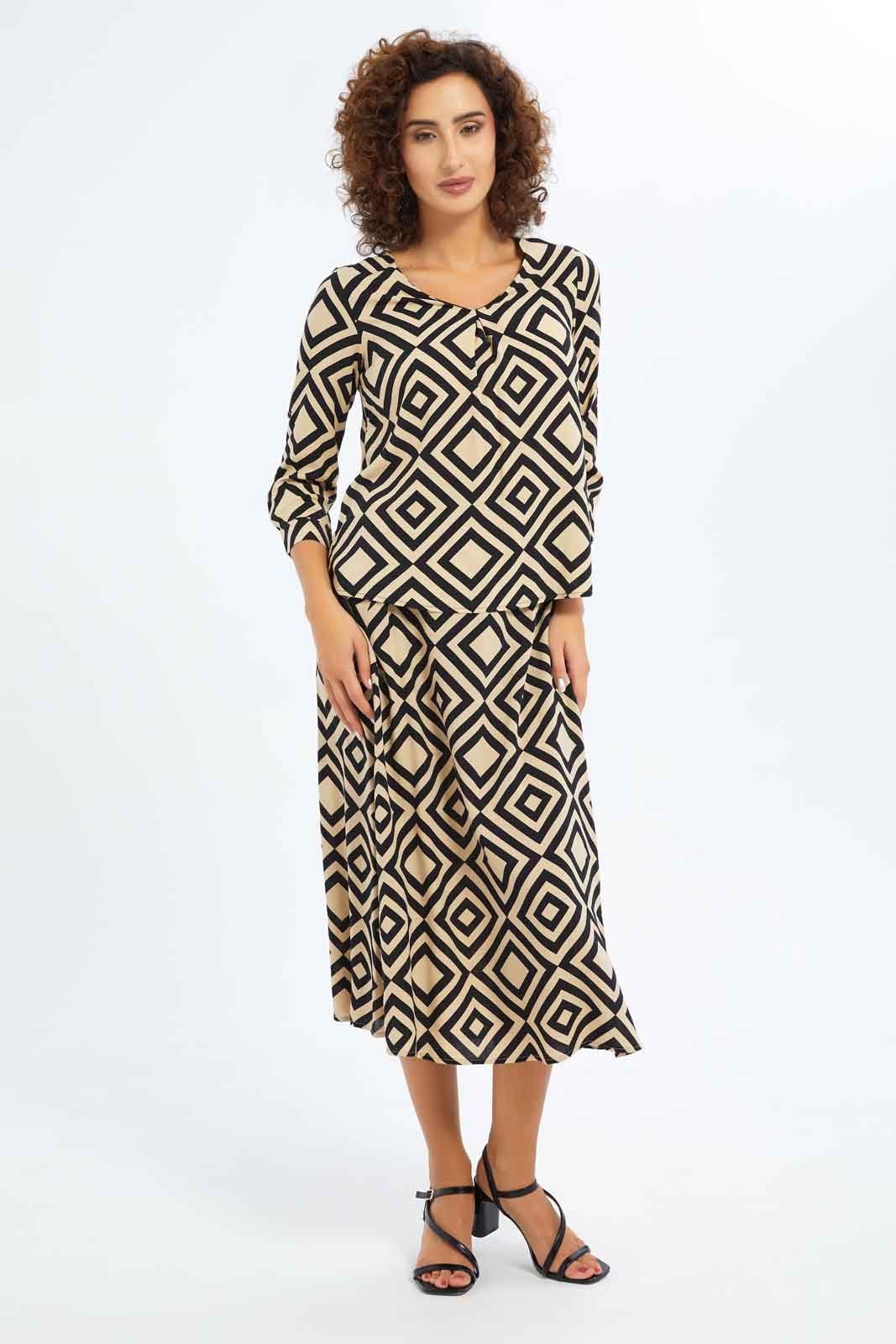 Redtag-Women-A-Line-Viscose-Skirt-Category:Skirts,-Colour:Assorted,-Deals:New-In,-Dept:Ladieswear,-Filter:Women's-Clothing,-New-In-Women-APL,-Non-Sale,-S23B,-Section:Women,-Women-Skirts-Women's-