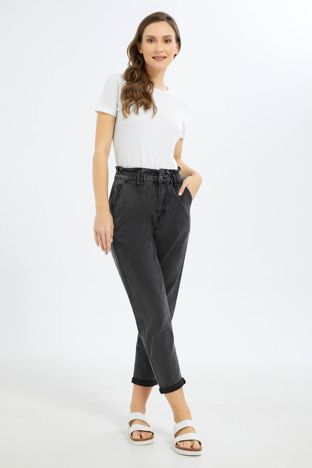 Redtag-Women-Black-Baggy-Fit-Jeans-Category:Jeans,-Colour:Black,-Deals:New-In,-Dept:Ladieswear,-Filter:Women's-Clothing,-FIT-WALL-(FTW),-New-In-Women-APL,-Non-Sale,-S23B,-Section:Women,-Women-Jeans-Women's-