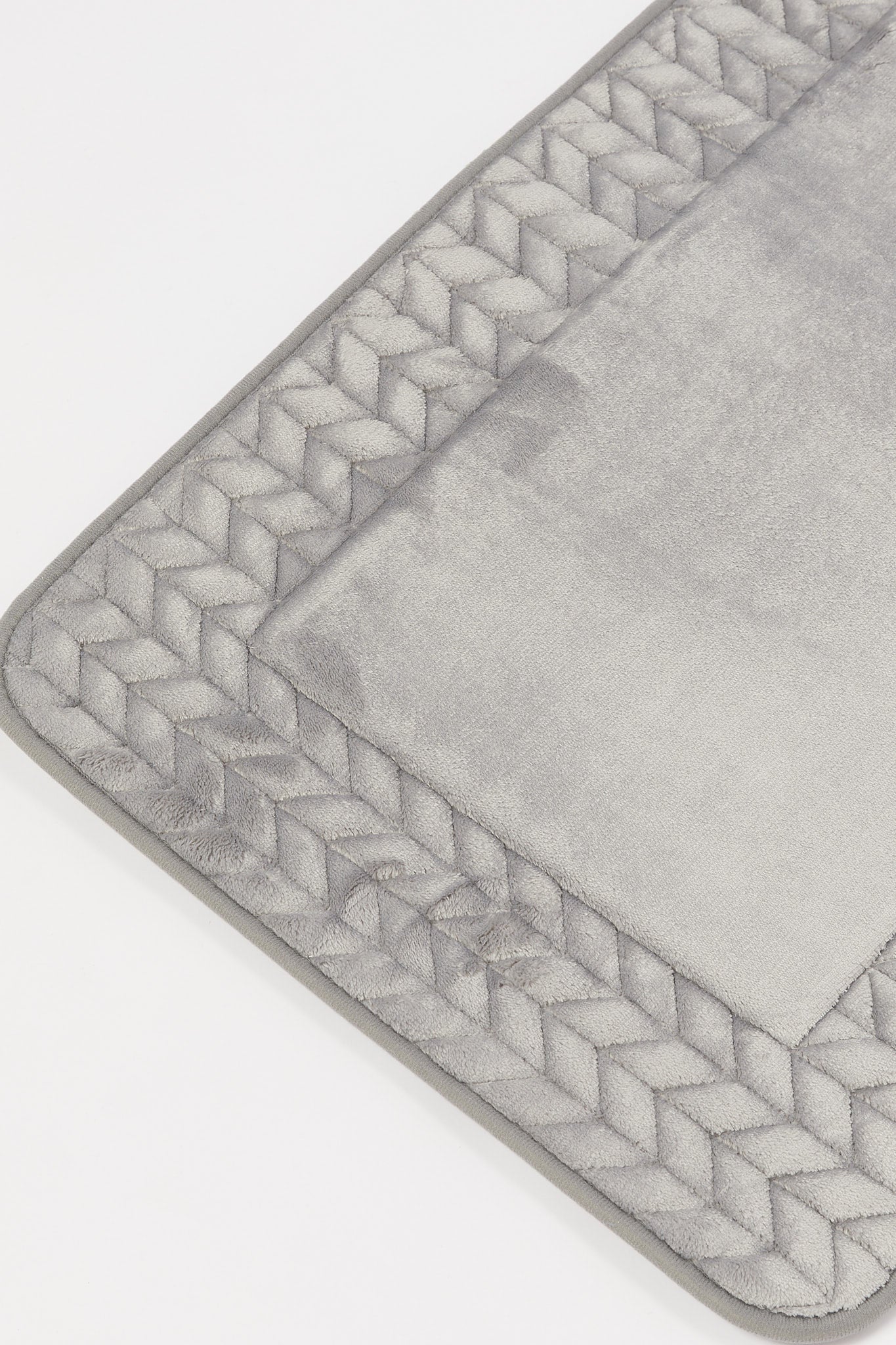 Redtag-Grey-Memory-Foam-Bath-Mat-Category:Bathmats,-Colour:Grey,-Deals:New-In,-Filter:Home-Bathroom,-H1:HMW,-H2:BAC,-H3:BCE,-H4:BPM,-HMW-BAC-Bath-Accessories,-New-In-HMW-BAC,-Non-Sale,-S23B,-Season:S23B,-Section:Homewares,-Style:MEMORY-FOAM-Home-Bathroom-
