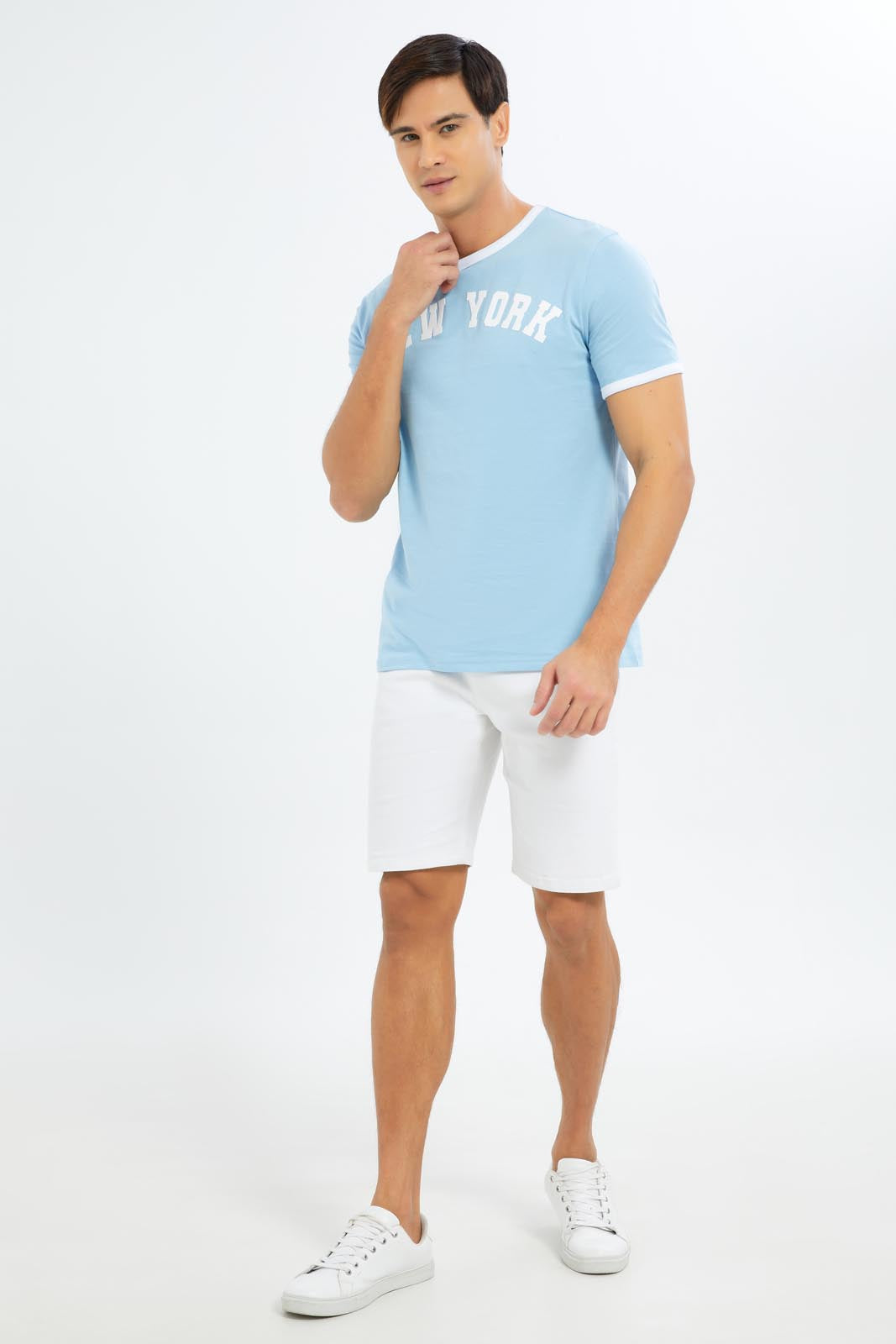 Redtag-Men-White-Knee-Length-Shorts-Category:Shorts,-Colour:White,-Deals:New-In,-Dept:Menswear,-Filter:Men's-Clothing,-Men-Shorts,-New-In-Men-APL,-Non-Sale,-S23C,-Section:Men-Men's-