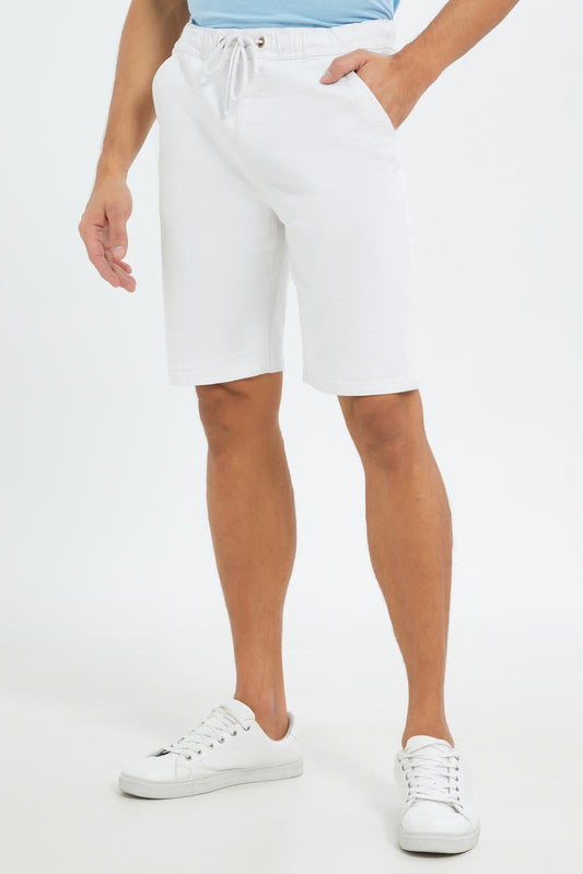 Redtag-Men-White-Knee-Length-Shorts-Category:Shorts,-Colour:White,-Deals:New-In,-Dept:Menswear,-Filter:Men's-Clothing,-Men-Shorts,-New-In-Men-APL,-Non-Sale,-S23C,-Section:Men-Men's-