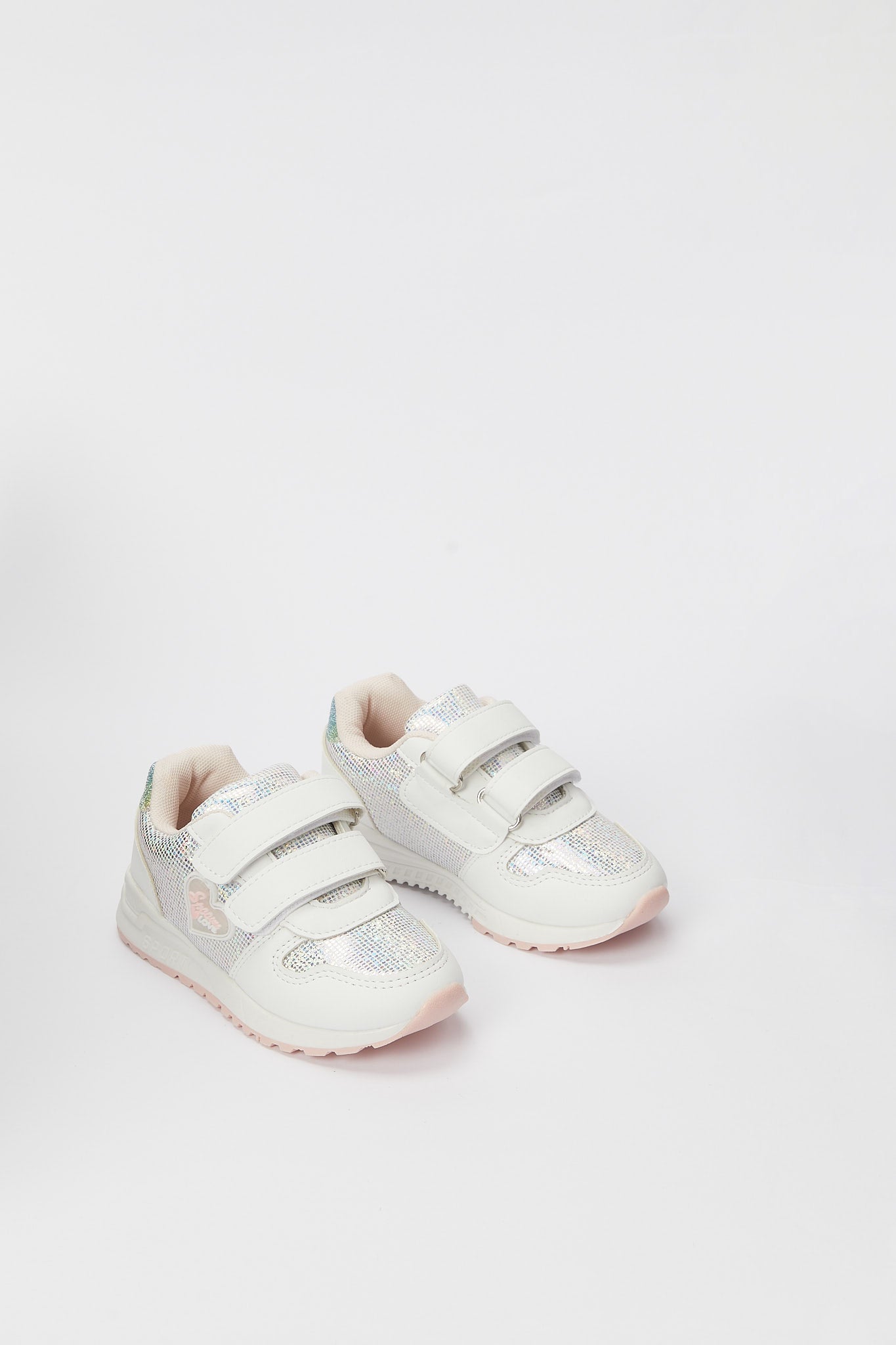 Redtag-Cream-Heart-Trim-Slim-Runner-Category:Shoes,-Colour:Cream,-Deals:New-In,-Filter:Girls-Footwear-(3-to-5-Yrs),-GIR-Trainers,-H1:FOO,-H2:GIR,-H3:TRN,-H4:CLT,-N/A,-New-In-GIR-FOO,-Non-Sale,-S23B,-Season:S23B,-Section:Girls-(0-to-14Yrs)-Girls-3 to 5 Years