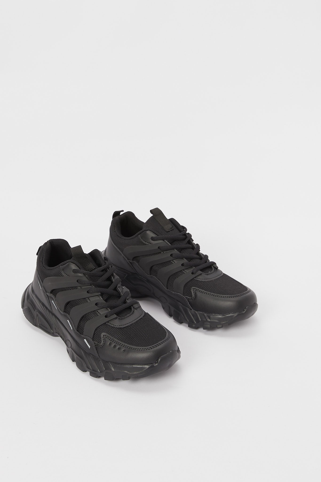 Redtag-Triple-Black-Grooved-3D-Outsole-Sneaker-Category:Shoes,-Colour:Black,-Deals:New-In,-Filter:Men's-Footwear,-H1:FOO,-H2:GEN,-H3:TRN,-H4:CLT,-Men-Trainers,-N/A,-New-In-Men-FOO,-Non-Sale,-S23B,-Season:S23B,-Section:Men-Men's-