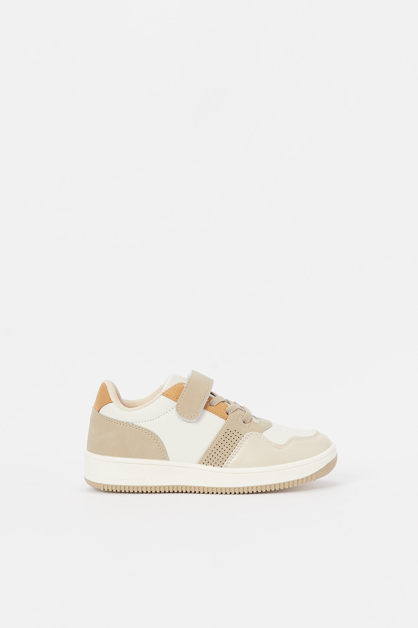 Redtag-White-Colour-Block-Skate-Shoe-BSR-Shoes,-Category:Shoes,-Colour:White,-Deals:New-In,-Filter:Boys-Footwear-(5-to-14-Yrs),-H1:FOO,-H2:BSR,-H3:SHO,-H4:CAH,-N/A,-New-In-BSR-FOO,-Non-Sale,-S23B,-Season:S23B,-Section:Boys-(0-to-14Yrs)-Senior-Boys-5 to 14 Years