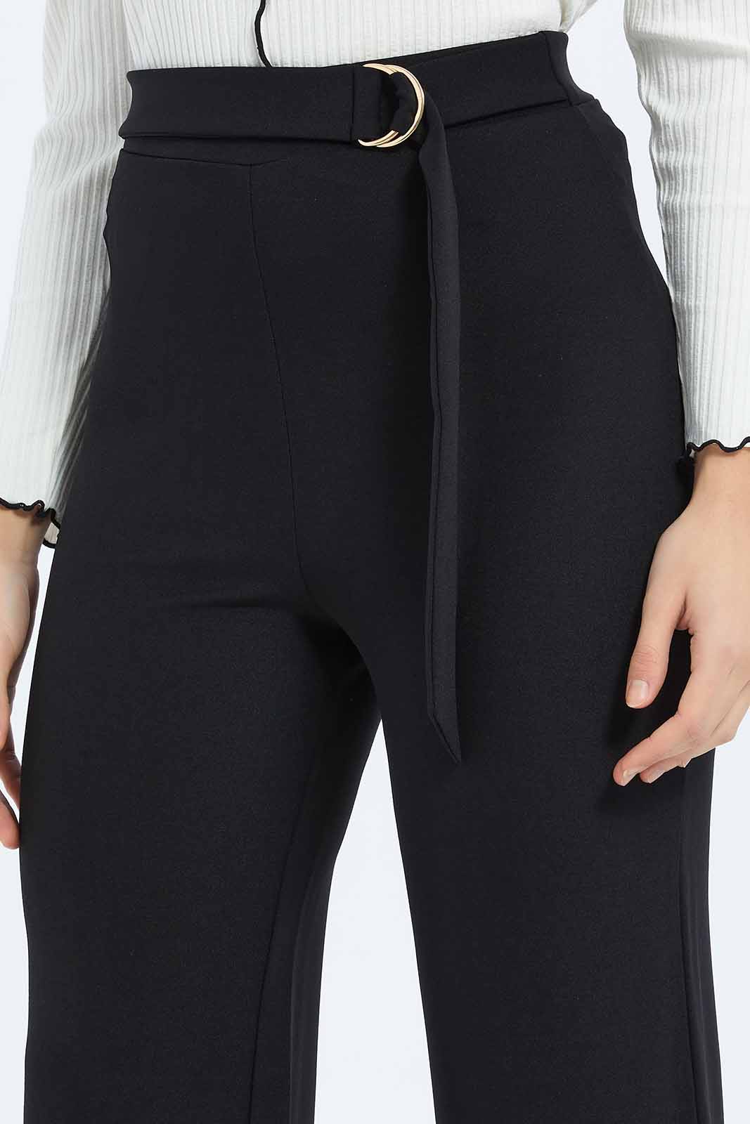 Redtag-Women-Straight-Wide-Legged-Trouser-Category:Trousers,-Colour:Black,-Deals:New-In,-Dept:Ladieswear,-Filter:Women's-Clothing,-LMC,-New-In-Women-APL,-Non-Sale,-S23A,-Section:Women,-Women-Trousers--