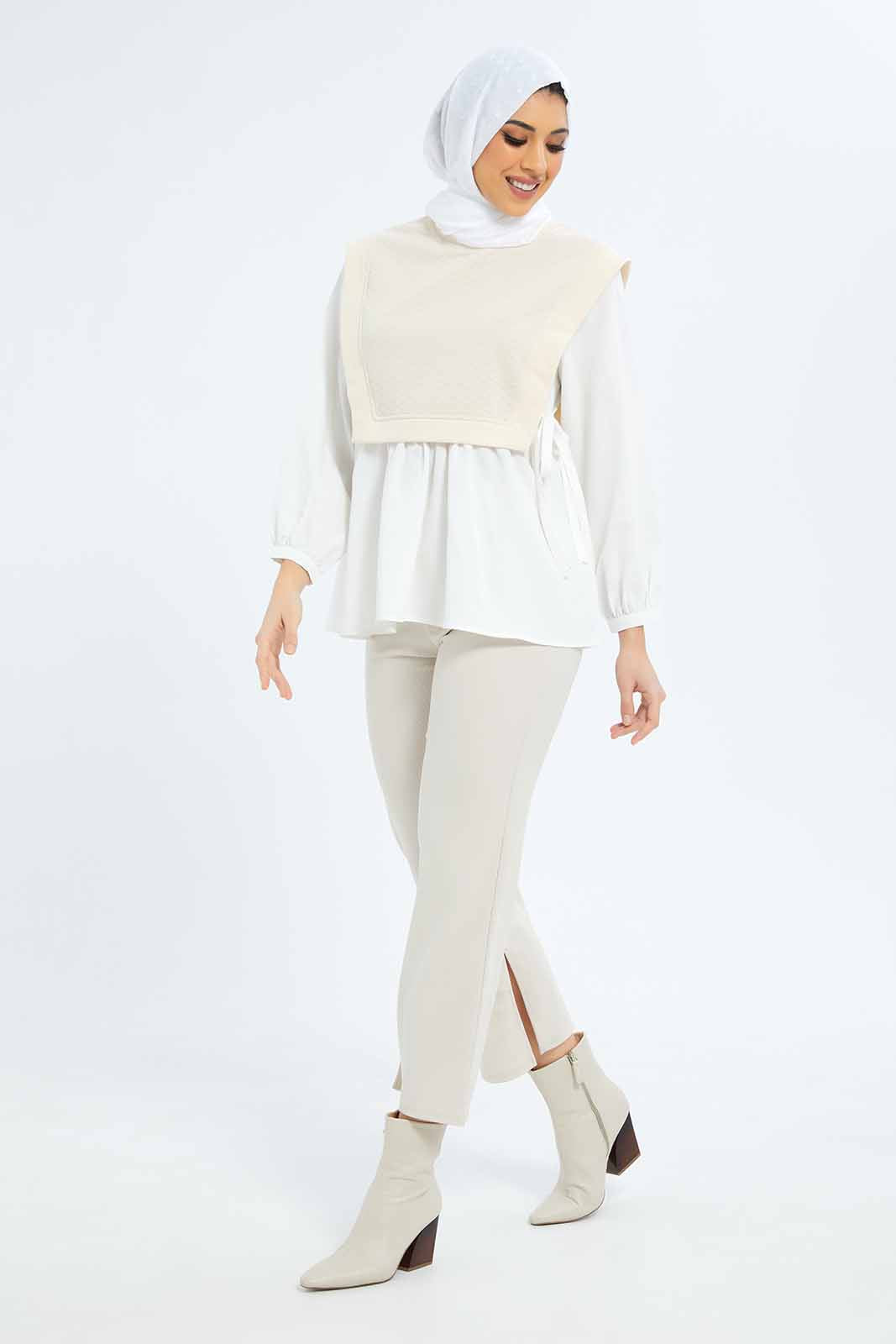 Redtag-Women-Jacquard-Side-Knotted-Stylised-Top-Category:Blouses,-Colour:White,-Deals:New-In,-Dept:Ladieswear,-Filter:Women's-Clothing,-LMC,-New-In-Women-APL,-Non-Sale,-S23B,-Section:Women,-Women-Blouses--