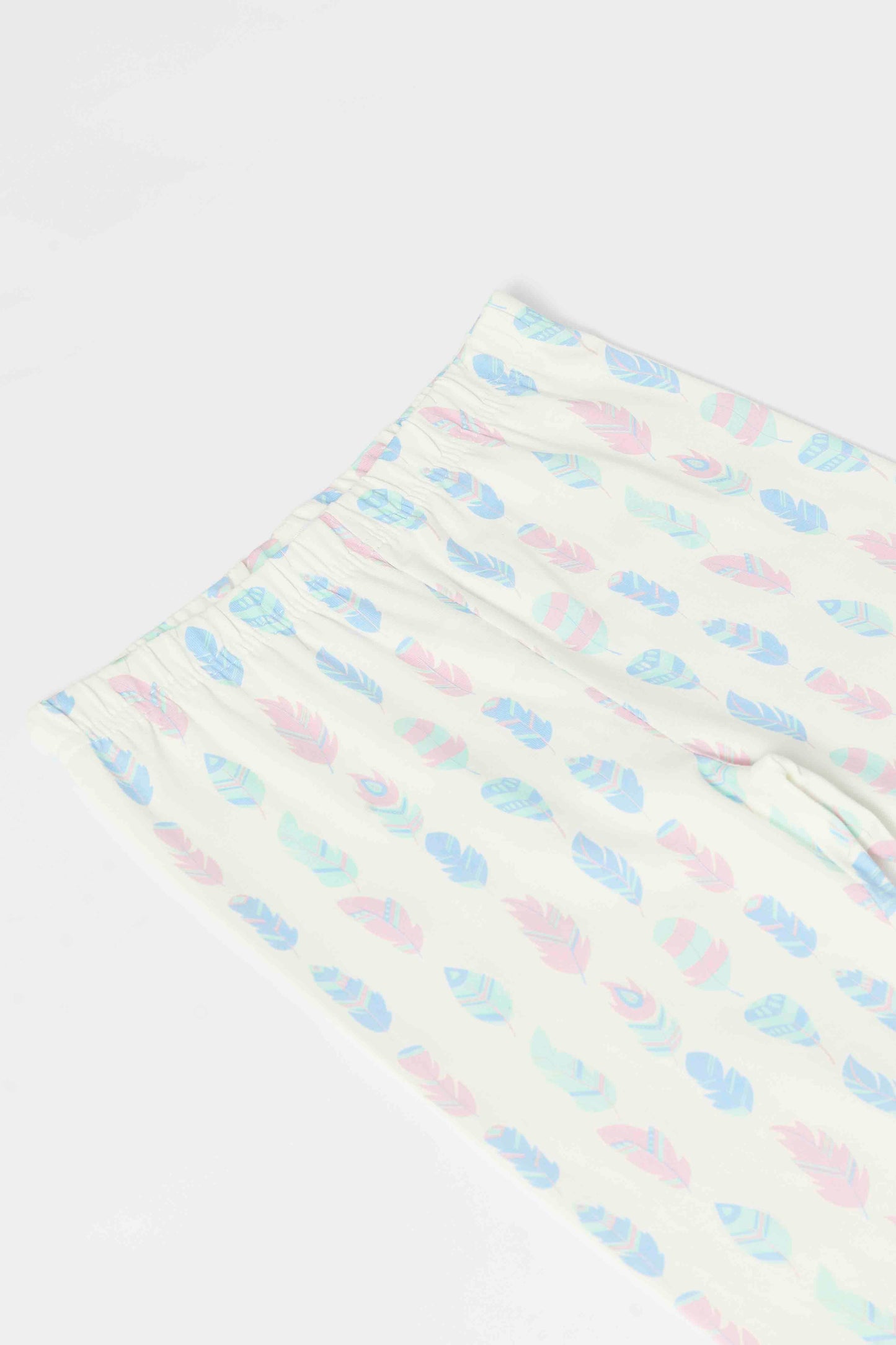 Redtag-Girls-Cream-All-Over-Print-Feather-Print-Leggings-Category:Leggings,-Colour:Cream,-Deals:New-In,-Dept:Girls,-Filter:Girls-(2-to-8-Yrs),-GIR-Leggings,-New-In-GIR-APL,-Non-Sale,-S23B,-Section:Girls-(0-to-14Yrs),-TBL-Girls-2 to 8 Years