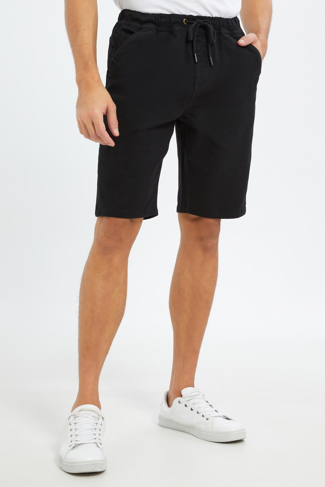 Redtag-Men-Black-Knee-Length-Shorts-Category:Shorts,-Colour:Black,-Deals:New-In,-Dept:Menswear,-Filter:Men's-Clothing,-Men-Shorts,-New-In-Men-APL,-Non-Sale,-S23C,-Section:Men-Men's-
