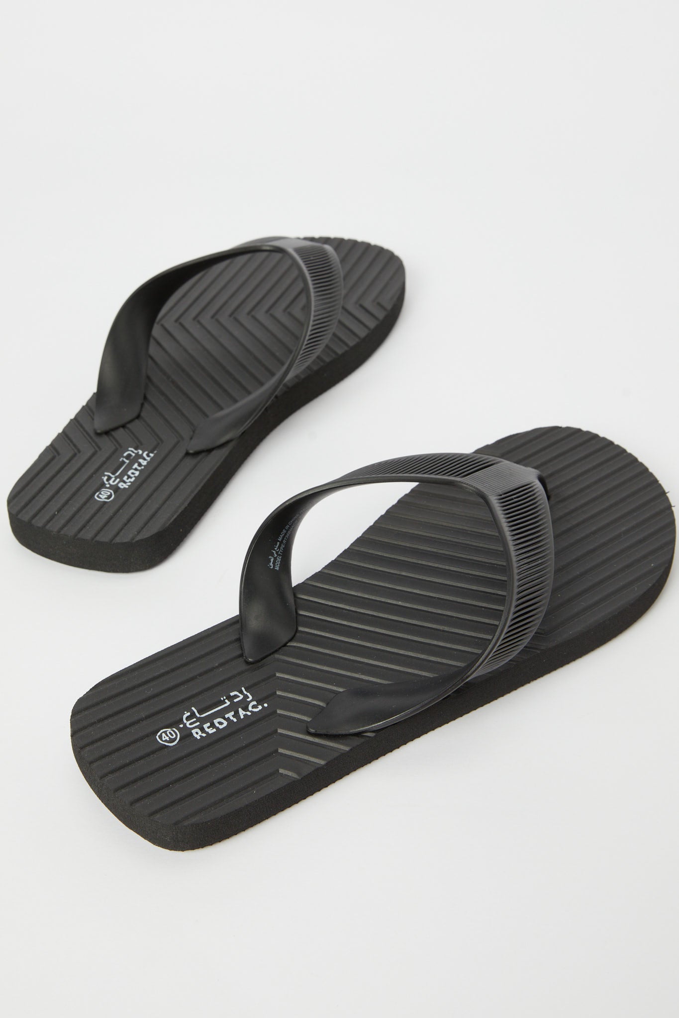 Redtag-Black-Plain-Toe-Post-With-Moulded-Strap-Category:Shoes,-Colour:Black,-Deals:New-In,-Filter:Men's-Footwear,-H1:FOO,-H2:GEN,-H3:SAF,-H4:FLF,-Men-Flip-Flops,-N/A,-New-In-Men-FOO,-Non-Sale,-S23B,-Season:S23B,-Section:Men-Men's-