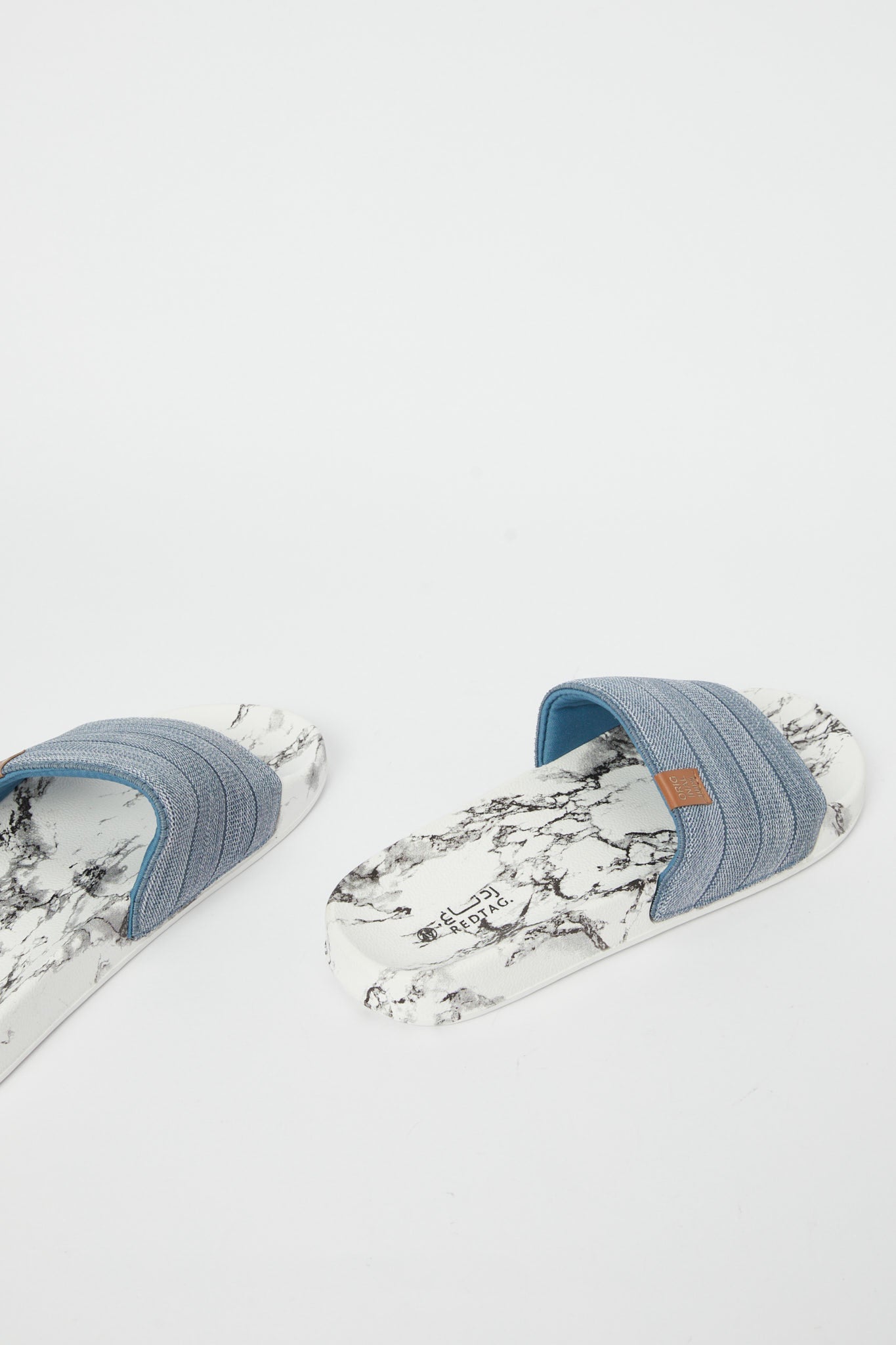 Redtag-Grey-Marble-Print-Slide-Category:Shoes,-Colour:Grey,-Deals:New-In,-Filter:Men's-Footwear,-H1:FOO,-H2:GEN,-H3:SAF,-H4:FLF,-Men-Flip-Flops,-N/A,-New-In-Men-FOO,-Non-Sale,-S23B,-Season:S23B,-Section:Men-Men's-