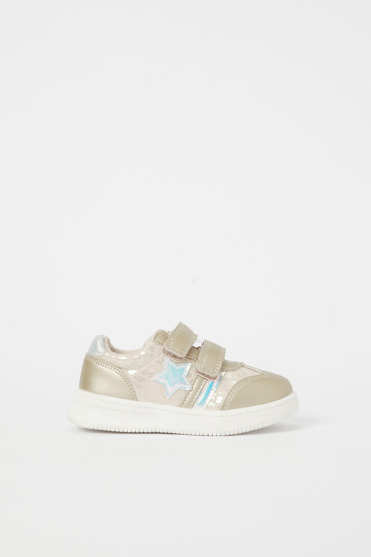Redtag-Gold-Heart-Trim-Sneaker-Category:Shoes,-Colour:Gold,-Deals:New-In,-Filter:Girls-Footwear-(3-to-5-Yrs),-GIR-Trainers,-H1:FOO,-H2:GIR,-H3:TRN,-H4:CLT,-N/A,-New-In-GIR-FOO,-Non-Sale,-S23B,-Season:S23B,-Section:Girls-(0-to-14Yrs)-Girls-3 to 5 Years