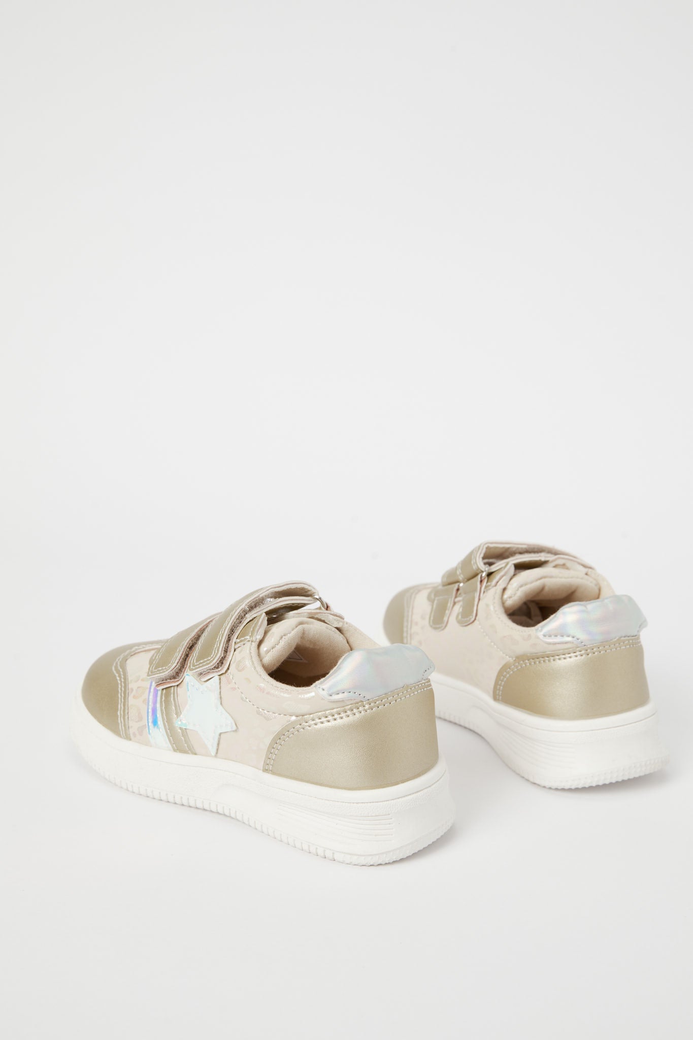 Redtag-Gold-Heart-Trim-Sneaker-Category:Shoes,-Colour:Gold,-Deals:New-In,-Filter:Girls-Footwear-(3-to-5-Yrs),-GIR-Trainers,-H1:FOO,-H2:GIR,-H3:TRN,-H4:CLT,-N/A,-New-In-GIR-FOO,-Non-Sale,-S23B,-Season:S23B,-Section:Girls-(0-to-14Yrs)-Girls-3 to 5 Years