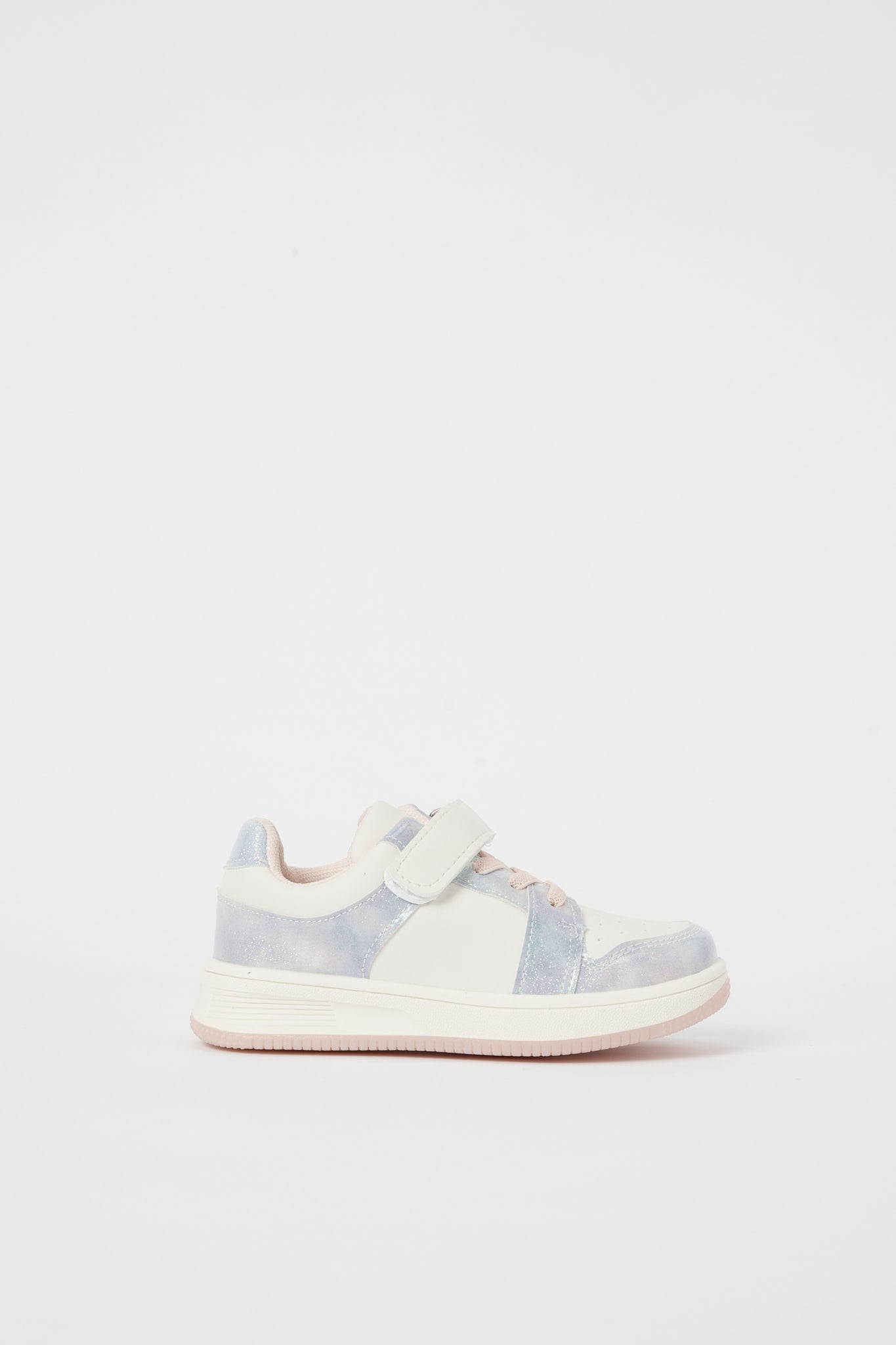 Redtag-White-Velcro-Sneaker-Category:Shoes,-Colour:White,-Deals:New-In,-Filter:Girls-Footwear-(3-to-5-Yrs),-GIR-Trainers,-H1:FOO,-H2:GIR,-H3:TRN,-H4:CLT,-N/A,-New-In-GIR-FOO,-Non-Sale,-S23B,-Season:S23B,-Section:Girls-(0-to-14Yrs)-Girls-3 to 5 Years