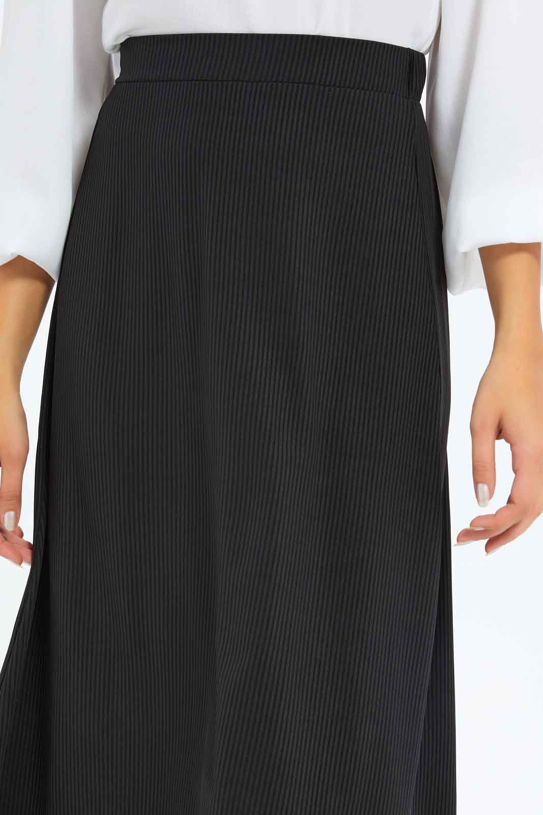 Redtag-Women-Maxi-Rib-Skirt-Category:Skirts,-Colour:Black,-Deals:New-In,-Filter:Women's-Clothing,-New-In-Women-APL,-Non-Sale,-S23B,-Section:Women,-Women-Skirts-Women's-