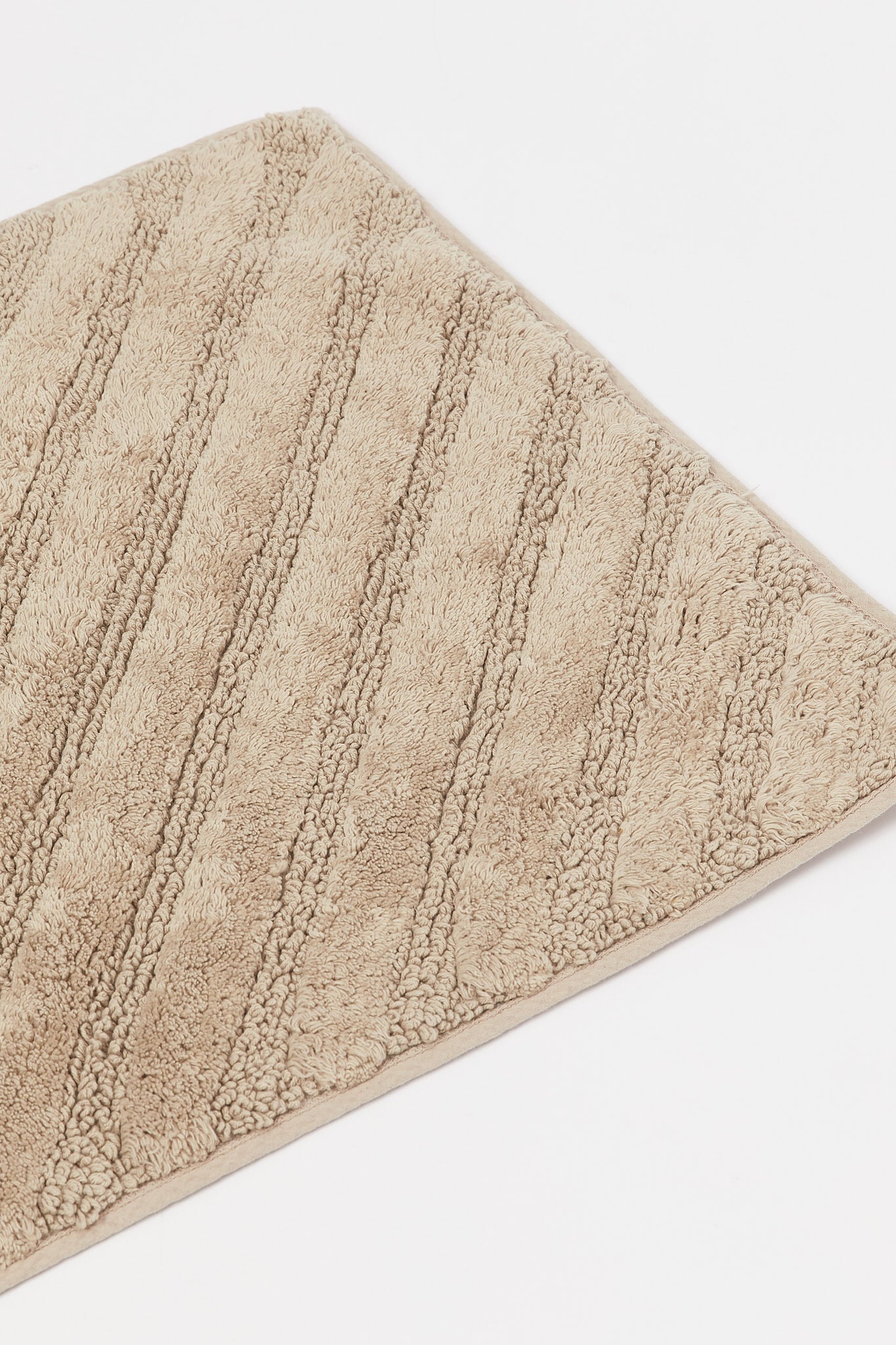 Redtag-Grey-Bath-Mat-Category:Bathmats,-Colour:Grey,-Deals:New-In,-Event:RMD,-Filter:Home-Bathroom,-H1:HMW,-H2:BAC,-H3:BCE,-H4:BPM,-HMW-BAC-Bath-Accessories,-New-In-HMW-BAC,-Non-Sale,-Promo:STELLA,-S23B,-Season:S23B,-Section:Homewares,-Style:CHUNKY-Home-Bathroom-