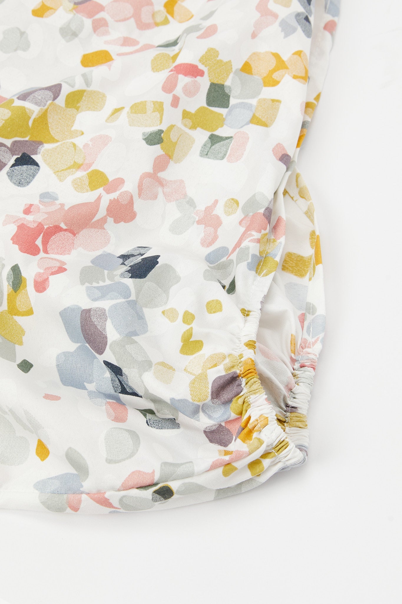 Redtag-Grey/Mustard-Printed-Fitted-Sheet-(Single-Size)-365,-Category:Fitted-Sheets,-Colour:Grey,-Deals:New-In,-Filter:Home-Bedroom,-H1:HMW,-H2:BED,-H3:BLN,-H4:FTT,-HMW-BED-Fitted-Sheets,-New-In-HMW-BED,-Non-Sale,-Season:365,-Section:Homewares,-Style:ENTRY-Home-Bedroom-