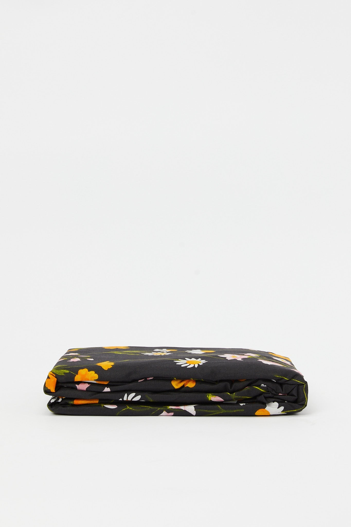Redtag-Black-Floral-Print-Fitted-Sheet-(Single-Size)-365,-Category:Fitted-Sheets,-Colour:Black,-Deals:New-In,-Filter:Home-Bedroom,-H1:HMW,-H2:BED,-H3:BLN,-H4:FTT,-HMW-BED-Fitted-Sheets,-New-In-HMW-BED,-Non-Sale,-Season:365,-Section:Homewares,-Style:ENTRY-Home-Bedroom-