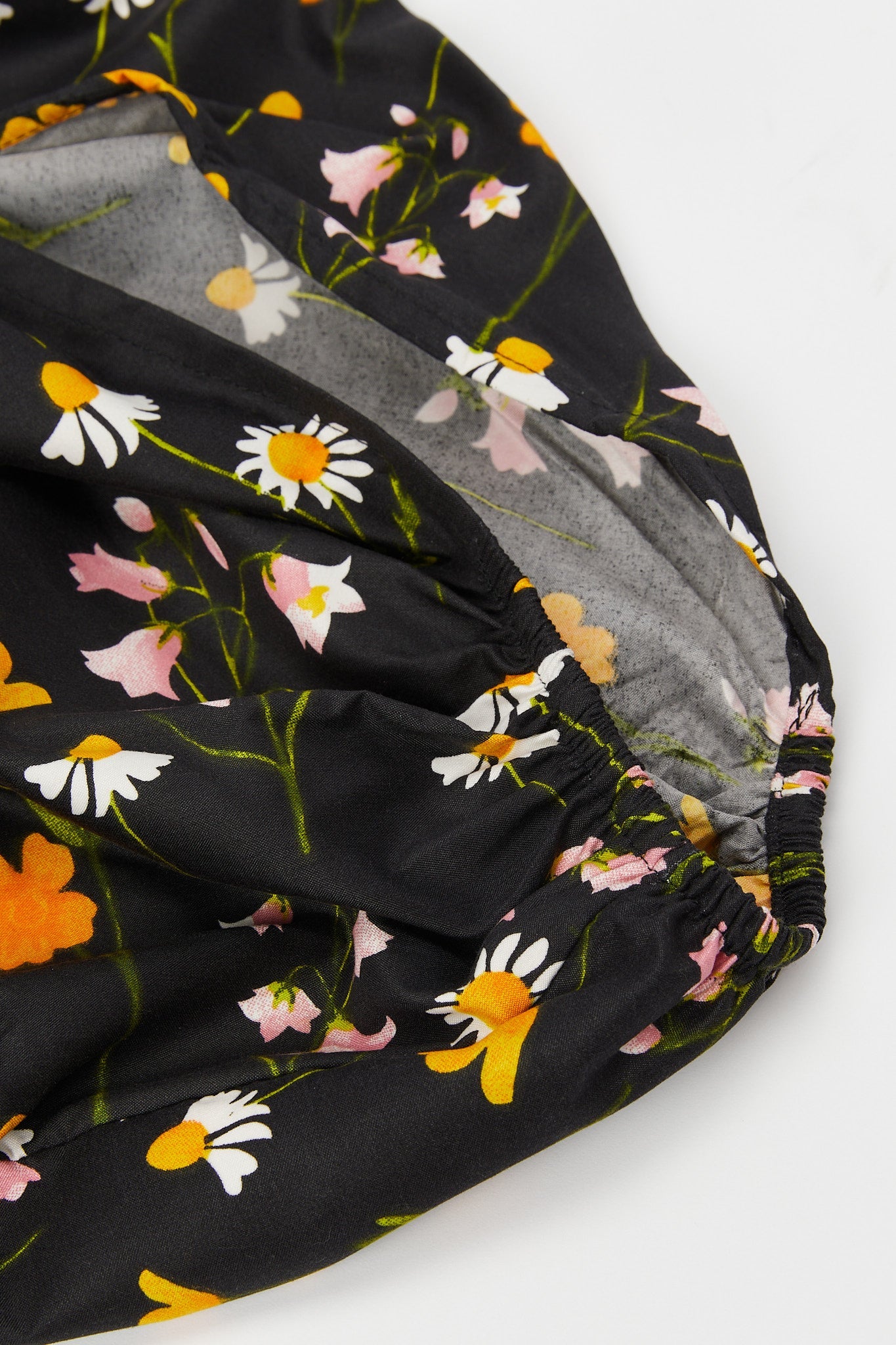 Redtag-Black-Floral-Print-Fitted-Sheet-(Single-Size)-365,-Category:Fitted-Sheets,-Colour:Black,-Deals:New-In,-Filter:Home-Bedroom,-H1:HMW,-H2:BED,-H3:BLN,-H4:FTT,-HMW-BED-Fitted-Sheets,-New-In-HMW-BED,-Non-Sale,-Season:365,-Section:Homewares,-Style:ENTRY-Home-Bedroom-