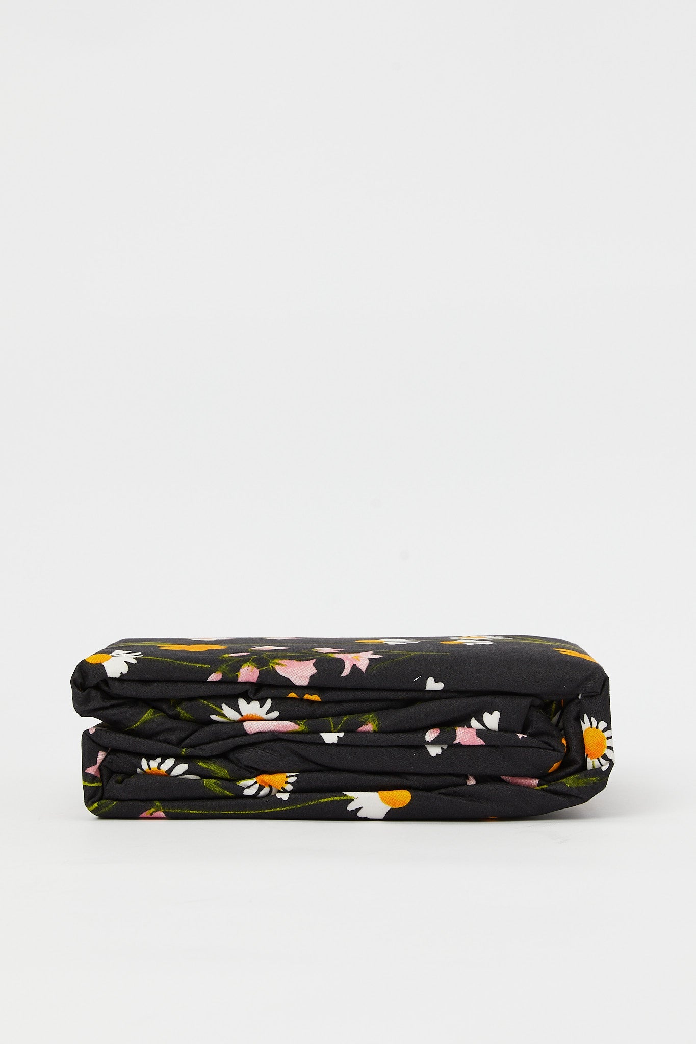 Redtag-Black-Floral-Print-Fitted-Sheet-(King-Size)-365,-Category:Fitted-Sheets,-Colour:Black,-Deals:New-In,-Filter:Home-Bedroom,-H1:HMW,-H2:BED,-H3:BLN,-H4:FTT,-HMW-BED-Fitted-Sheets,-New-In-HMW-BED,-Non-Sale,-Season:365,-Section:Homewares,-Style:ENTRY-Home-Bedroom-
