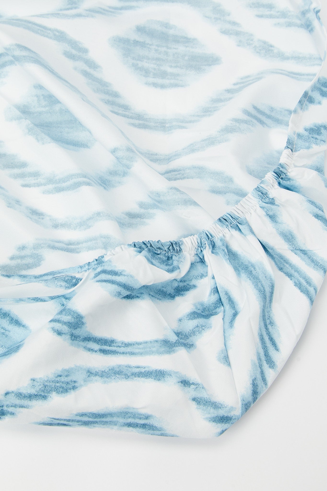 Redtag-Teal-Print-Fitted-Sheet-(King-Size)-365,-Category:Fitted-Sheets,-Colour:Teal,-Deals:New-In,-Filter:Home-Bedroom,-H1:HMW,-H2:BED,-H3:BLN,-H4:FTT,-HMW-BED-Fitted-Sheets,-New-In-HMW-BED,-Non-Sale,-Season:365,-Section:Homewares,-Style:ENTRY-Home-Bedroom-
