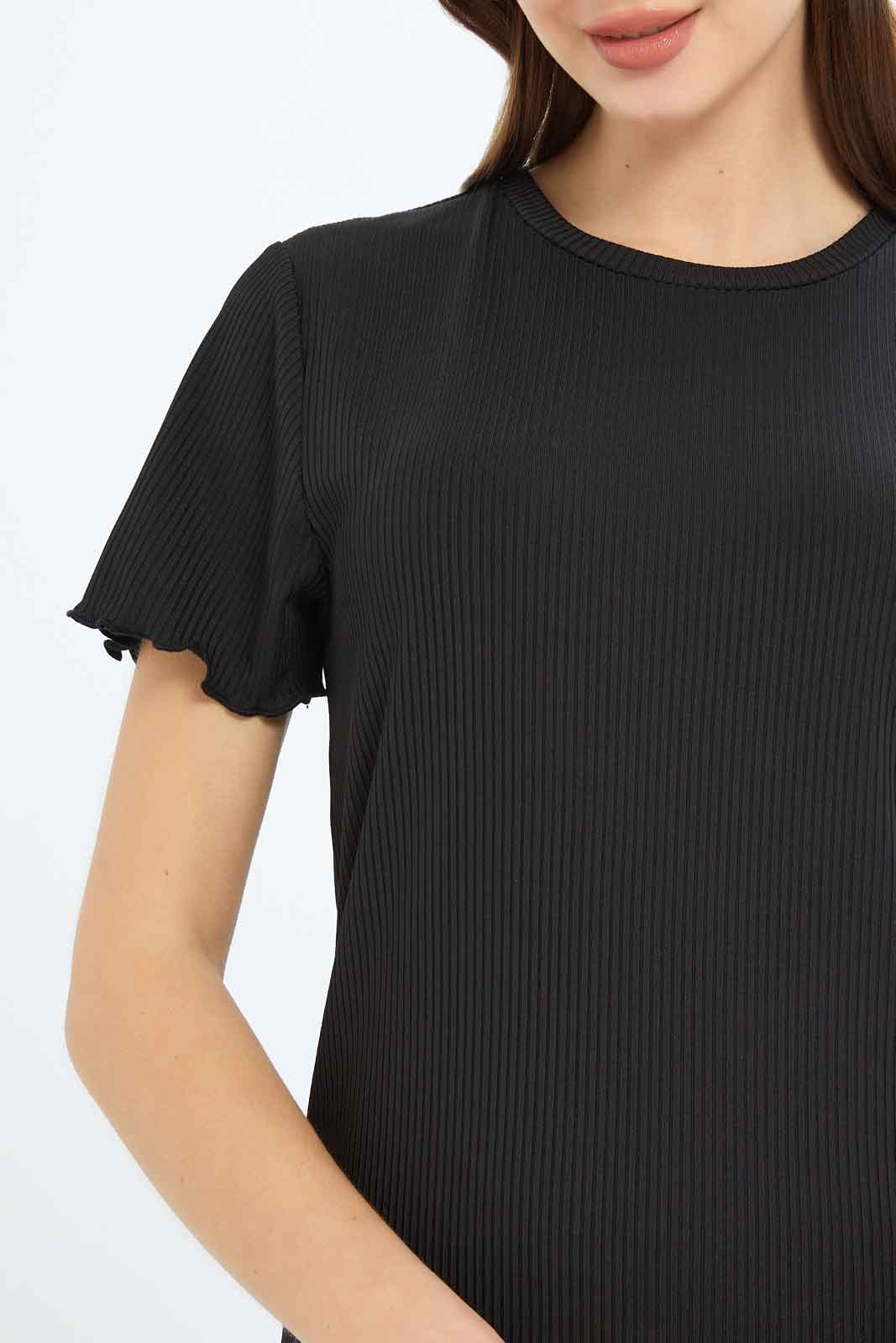 Redtag-Women-Black-Epp-Rib-Tee-Category:Tops,-Colour:Black,-Deals:New-In,-Filter:Women's-Clothing,-KSH,-New-In-Women-APL,-Non-Sale,-S23B,-Section:Women,-Women-Tops-Women's-