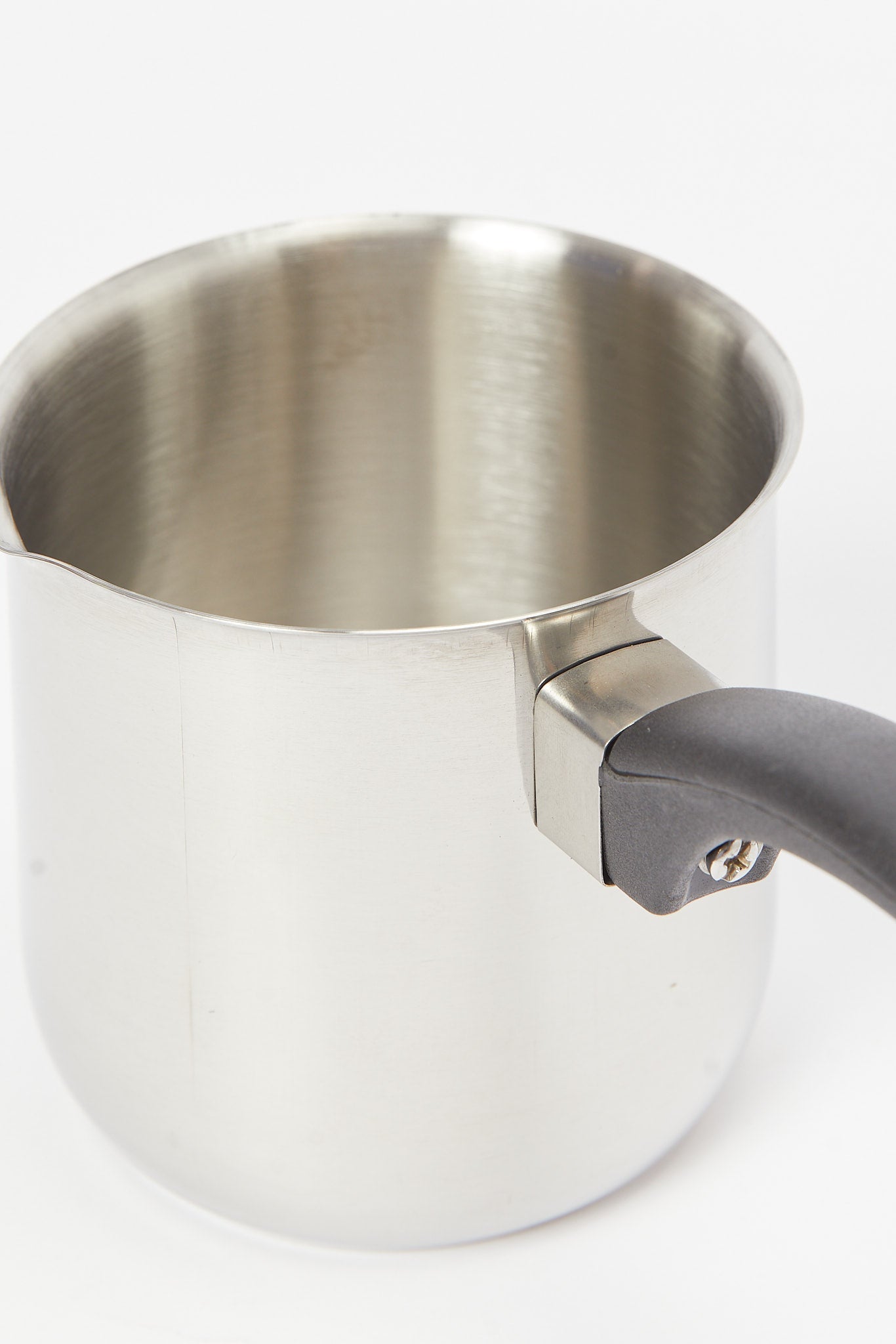 Redtag-Silver-Stainless-Steel-Coffee-Warmer-(600Ml)-Category:Pans,-Colour:Silver,-Deals:New-In,-Filter:Home-Dining,-HMW-DIN-Cookware,-New-In-HMW-DIN,-Non-Sale,-S23B,-Section:Homewares-Home-Dining-