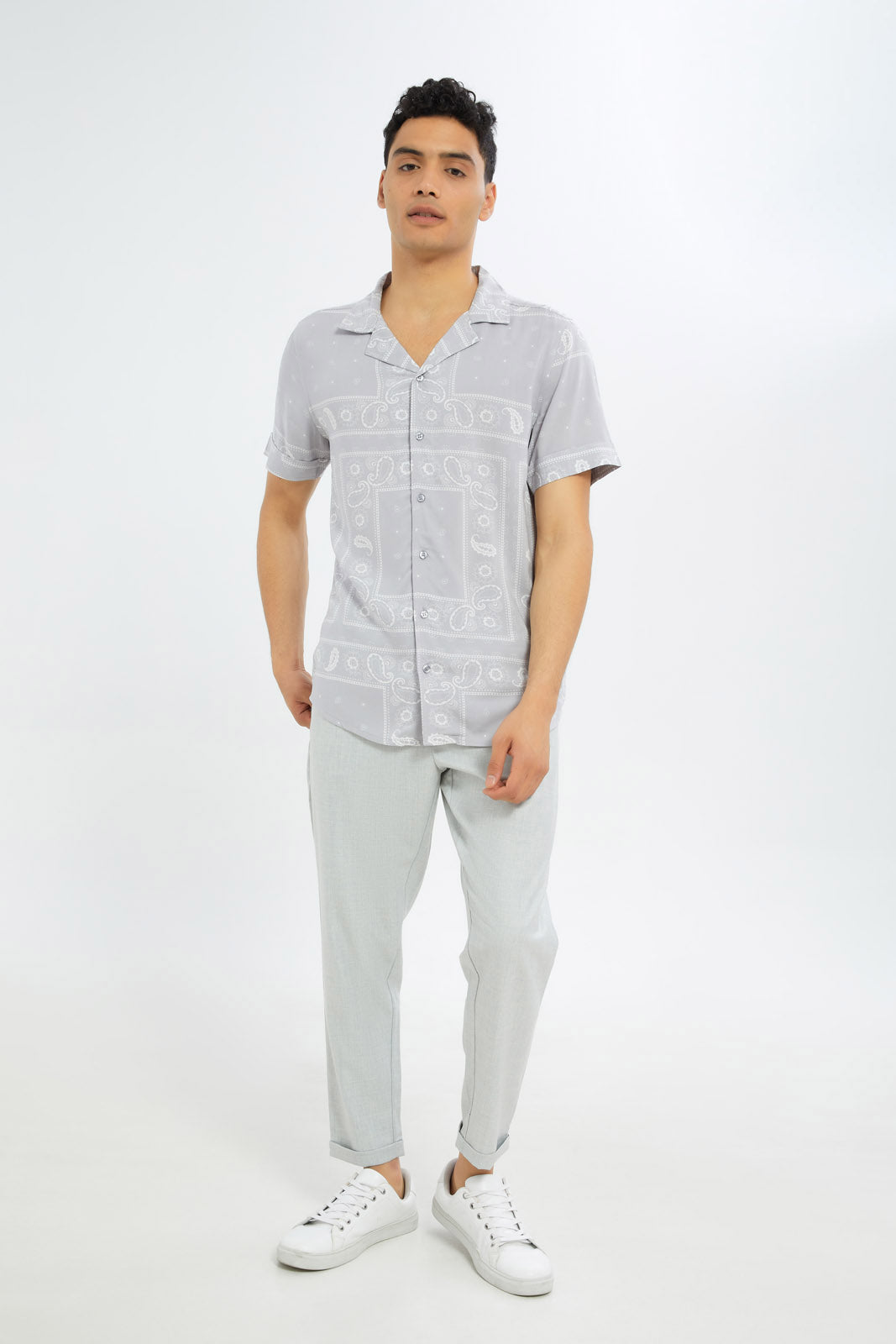 Redtag-Men-White-Paisley-Print-Resort-Shirt-Category:Shirts,-Colour:White,-Deals:New-In,-Filter:Men's-Clothing,-H1:MWR,-H2:GEN,-H3:SHI,-H4:CSH,-Men-Shirts,-New-In-Men-APL,-Non-Sale,-S23C,-Season:S23C,-Section:Men-Men's-