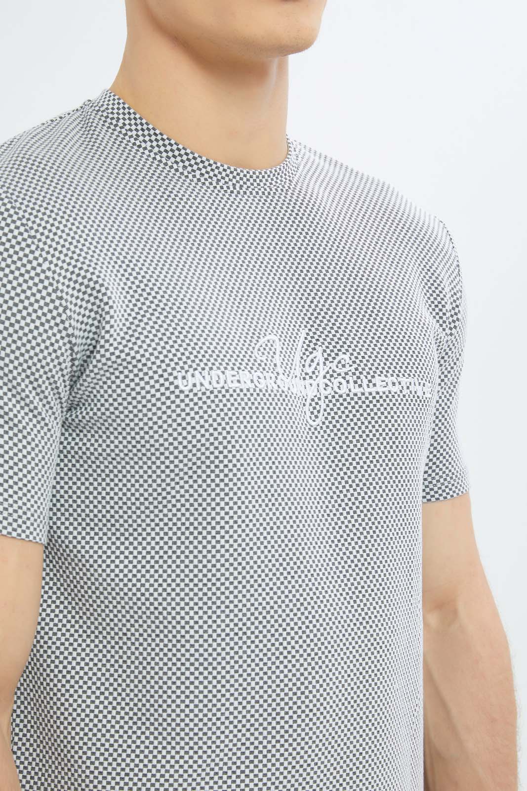 Redtag-Men-Grey-Jacquard-T-Shirt-With-Emb-Category:T-Shirts,-Colour:Grey,-Deals:New-In,-Filter:Men's-Clothing,-Men-T-Shirts,-New-In-Men-APL,-Non-Sale,-S23C,-Section:Men-Men's-