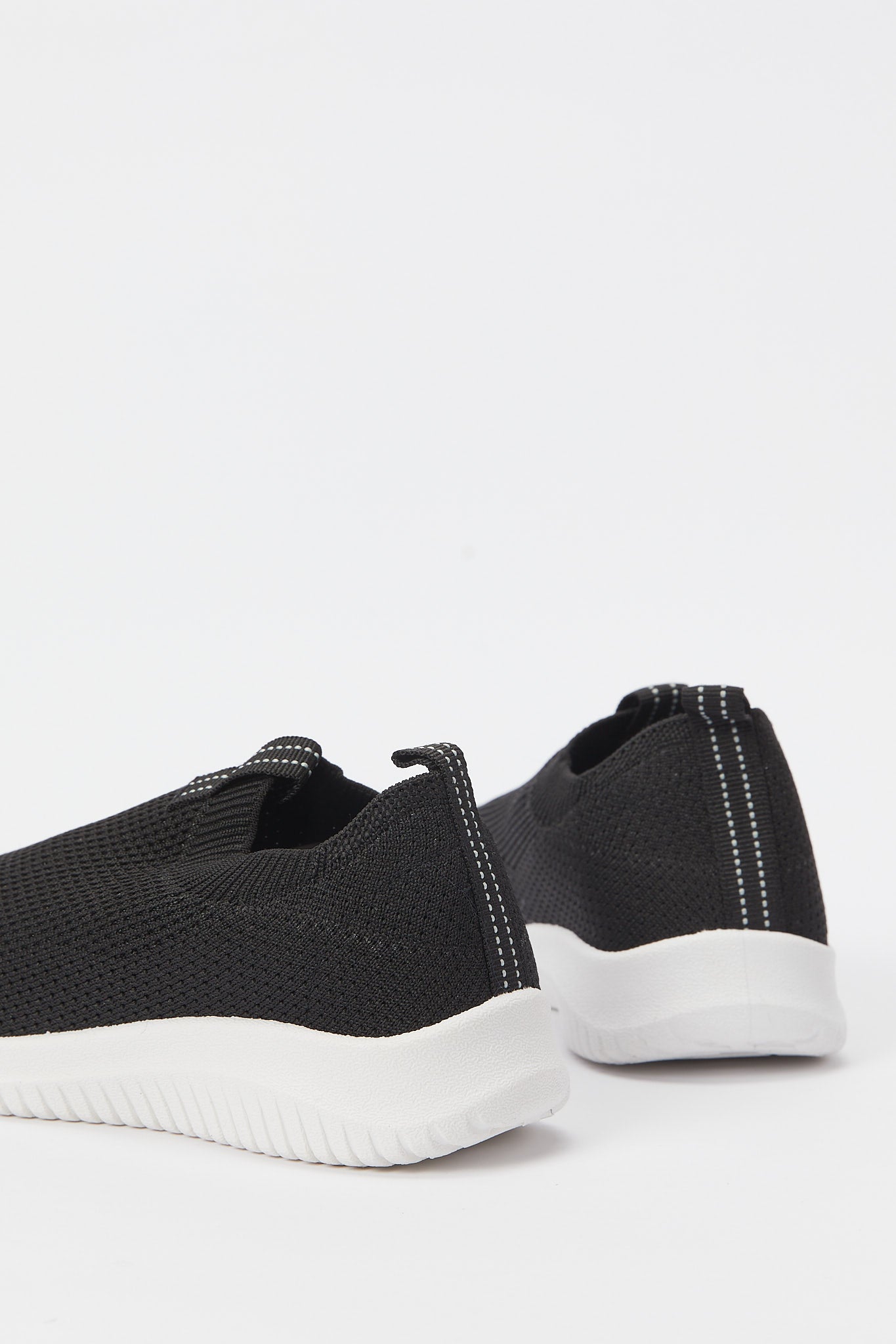 Redtag-Black-Fly-Kint-Slip-On-Triner-Category:Shoes,-Colour:Black,-Deals:New-In,-Filter:Girls-Footwear-(5-to-14-Yrs),-GSR-Trainers,-H1:FOO,-H2:GSR,-H3:TRN,-H4:CLT,-N/A,-New-In-GSR-FOO,-Non-Sale,-S23B,-Season:S23B,-Section:Girls-(0-to-14Yrs)-Senior-Girls-5 to 14 Years