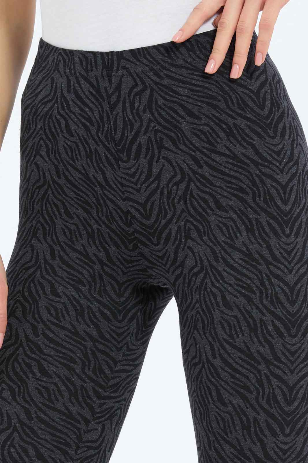 Redtag-Women-Allover-Print-Skinny-Leggings-Category:Leggings,-Colour:Assorted,-Deals:New-In,-Filter:Women's-Clothing,-New-In-Women-APL,-Non-Sale,-S23B,-Section:Women,-TBL,-Women-Leggings-Women's-