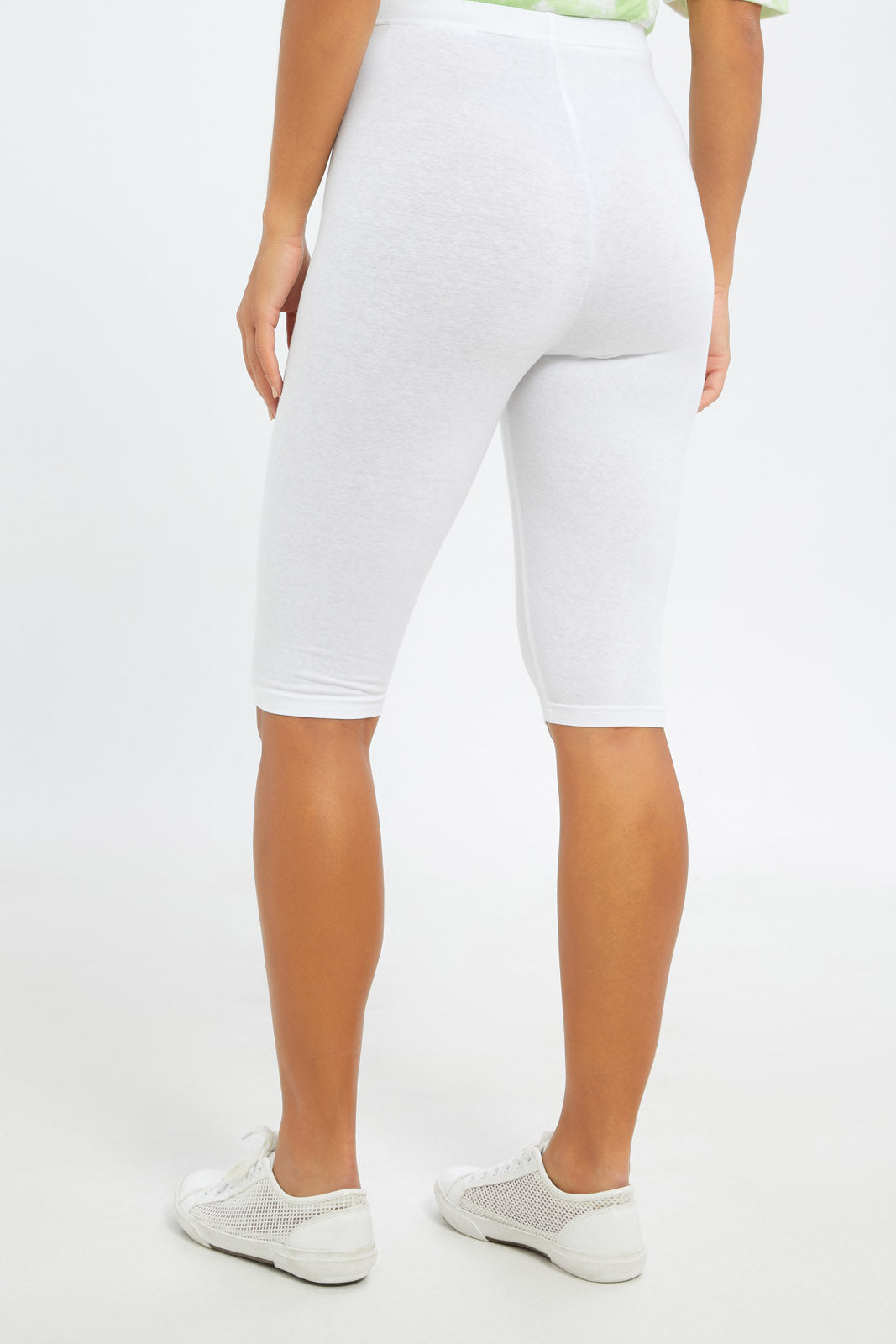 Redtag-Women-White-Knee-Length-Capri-Category:Leggings,-Colour:White,-Deals:New-In,-Filter:Women's-Clothing,-H1:LWR,-H2:LAD,-H3:TRS,-H4:LEG,-New-In-Women-APL,-Non-Sale,-S23B,-Season:S23B,-Section:Women,-Women-Leggings-Women's-