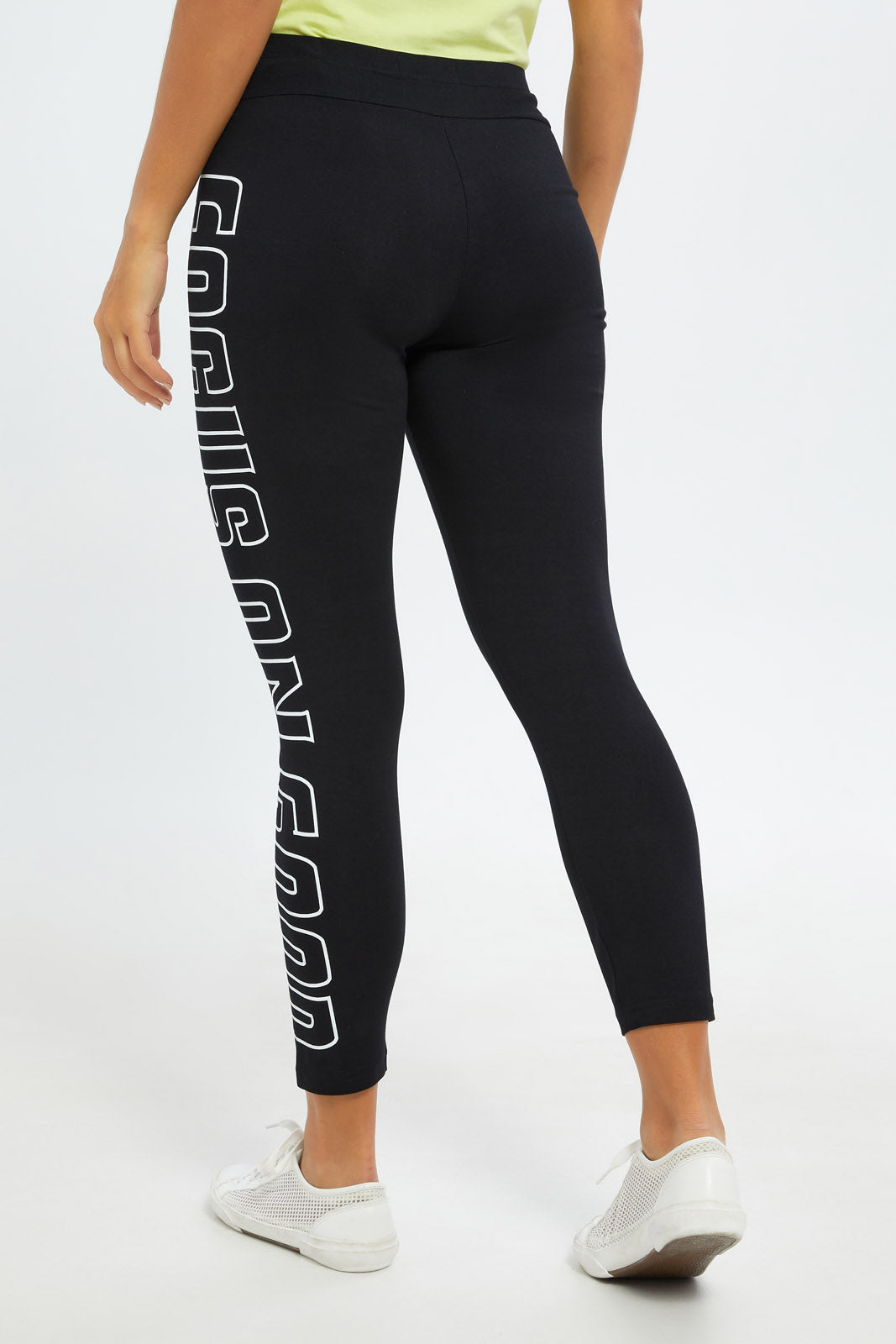 Redtag-Women-Black-Printed-Capri-Category:Leggings,-Colour:Black,-Deals:New-In,-Filter:Women's-Clothing,-H1:LWR,-H2:LAD,-H3:TRS,-H4:LEG,-New-In-Women-APL,-Non-Sale,-S23B,-Season:S23B,-Section:Women,-Women-Leggings-Women's-