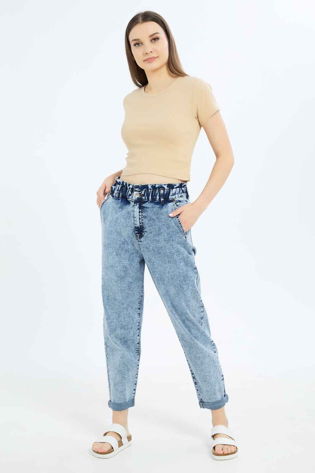 Redtag-Women-Beige-Rib-Cropped-Tee-Category:T-Shirts,-Colour:Beige,-Deals:New-In,-Filter:Women's-Clothing,-KSH,-New-In-Women-APL,-Non-Sale,-S23B,-Section:Women,-Women-T-Shirts-Women's-
