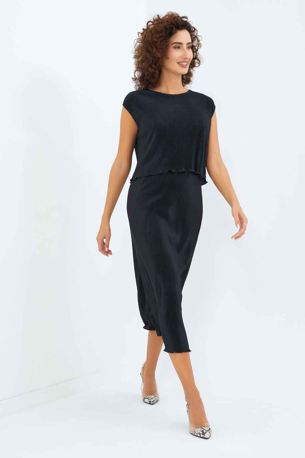 Redtag-Women-Black-Plisse-Midi-Skirt-Co-Ord-Solid-Category:Skirts,-Colour:Black,-Deals:New-In,-Filter:Women's-Clothing,-New-In-Women-APL,-Non-Sale,-S23B,-Section:Women,-Women-Skirts-Women's-