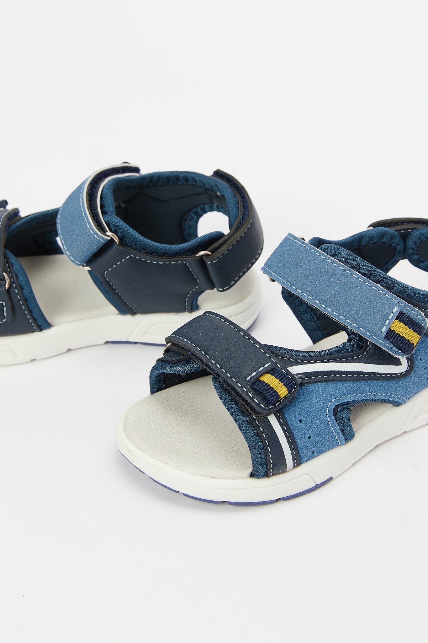 Redtag-Navy-Sporty-Sandal-BOY-Sandals,-Category:Sandals,-Colour:Navy,-Deals:New-In,-Filter:Boys-Footwear-(3-to-5-Yrs),-H1:FOO,-H2:BOY,-H3:SAF,-H4:SAN,-N/A,-New-In-BOY-FOO,-Non-Sale,-S23C,-Season:S23C,-Section:Boys-(0-to-14Yrs)-Boys-3 to 5 Years