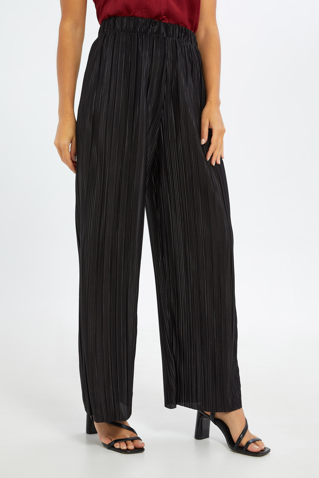 Redtag-Women-Black-Plisse-Wideleg-Trouser-Category:Trousers,-Colour:Black,-Deals:New-In,-Filter:Women's-Clothing,-H1:LWR,-H2:LAD,-H3:TRS,-H4:CTR,-New-In-Women-APL,-Non-Sale,-S23B,-Season:S23B,-Section:Women,-Women-Trousers-Women's-