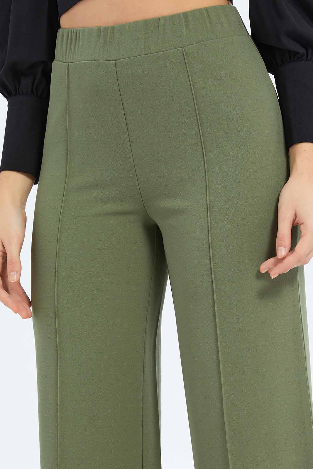 Redtag-Women-Front-Pin-Tuck-Wide-Leg-Trouser-Category:Trousers,-Colour:Green,-Deals:New-In,-Filter:Women's-Clothing,-New-In-Women-APL,-Non-Sale,-S23B,-Section:Women,-Women-Trousers-Women's-