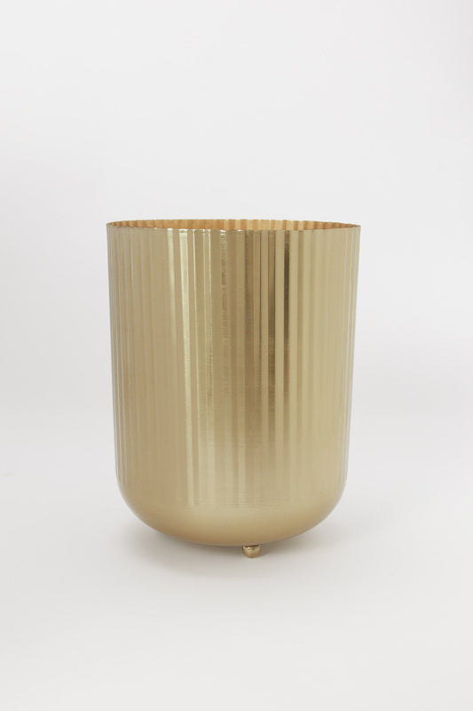 Redtag-Gold-Striped-Planter-Category:Plants-&-Flowers,-Colour:Gold,-Deals:New-In,-Filter:Home-Decor,-H1:HMW,-H2:HOM,-H3:DEA,-H4:VSS,-HMW-HOM-Decorative-Accessories,-New-In-HMW-HOM,-Non-Sale,-S23B,-Season:S23B,-Section:Homewares-Home-Decor-