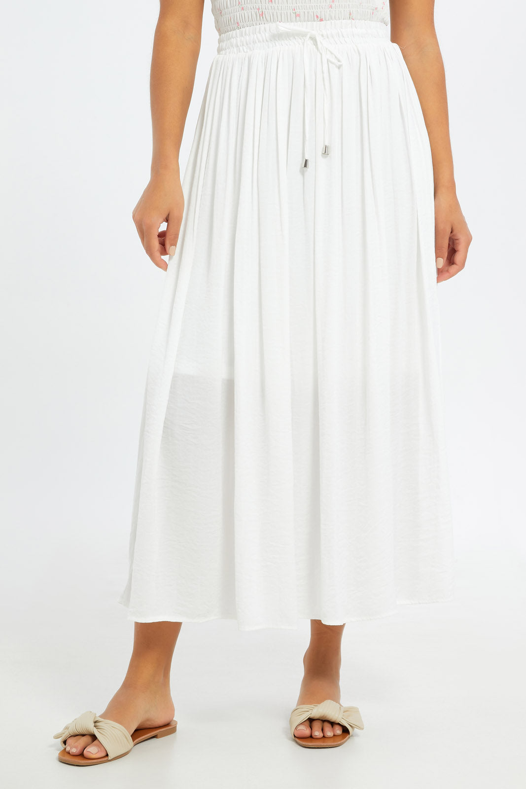 Redtag-Women-White-Maxi-Skirt-Category:Skirts,-Colour:White,-Deals:New-In,-Filter:Women's-Clothing,-H1:LWR,-H2:LAD,-H3:SKT,-H4:CAK,-New-In-Women-APL,-Non-Sale,-S23C,-Season:W23O,-Section:Women,-Women-Skirts-Women's-