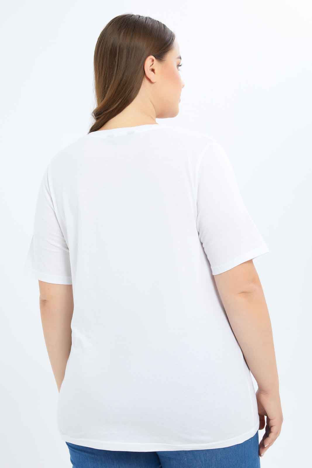 Redtag-Women-Ivory-Placement-Print-T-Shirt-Category:T-Shirts,-Colour:Ivory,-Deals:New-In,-Filter:Plus-Size,-LDP-T-Shirts,-New-In-LDP-APL,-Non-Sale,-S23B,-Section:Women-Women's-