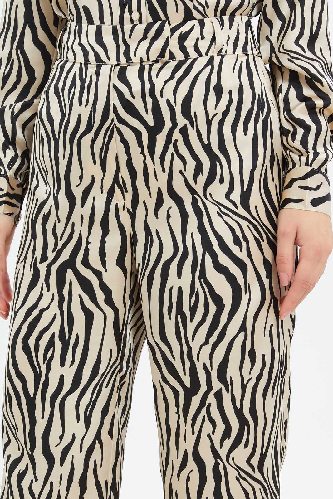 Redtag-Women-Assorted-Flared-Trouser-Category:Trousers,-Colour:Assorted,-Deals:New-In,-Filter:Women's-Clothing,-H1:LWR,-H2:LEC,-H3:TRS,-H4:CTR,-LEC,-LEC-Trousers,-New-In-LEC-APL,-Non-Sale,-S23C,-Season:S23C,-Section:Women-Women's-