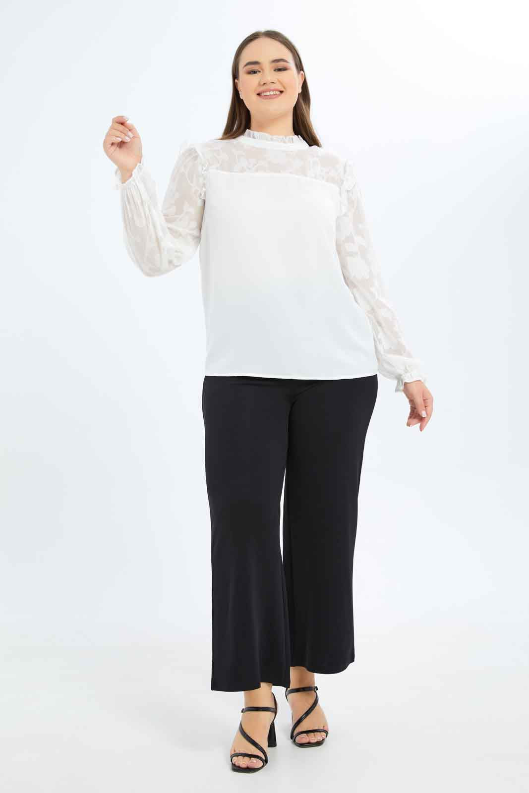 Redtag-Women-Black-Wide-Leg-Belted-Trouser-Category:Trousers,-Colour:Black,-Deals:New-In,-Filter:Plus-Size,-LDP-Trousers,-New-In-LDP-APL,-Non-Sale,-S23B,-Section:Women-Women's-